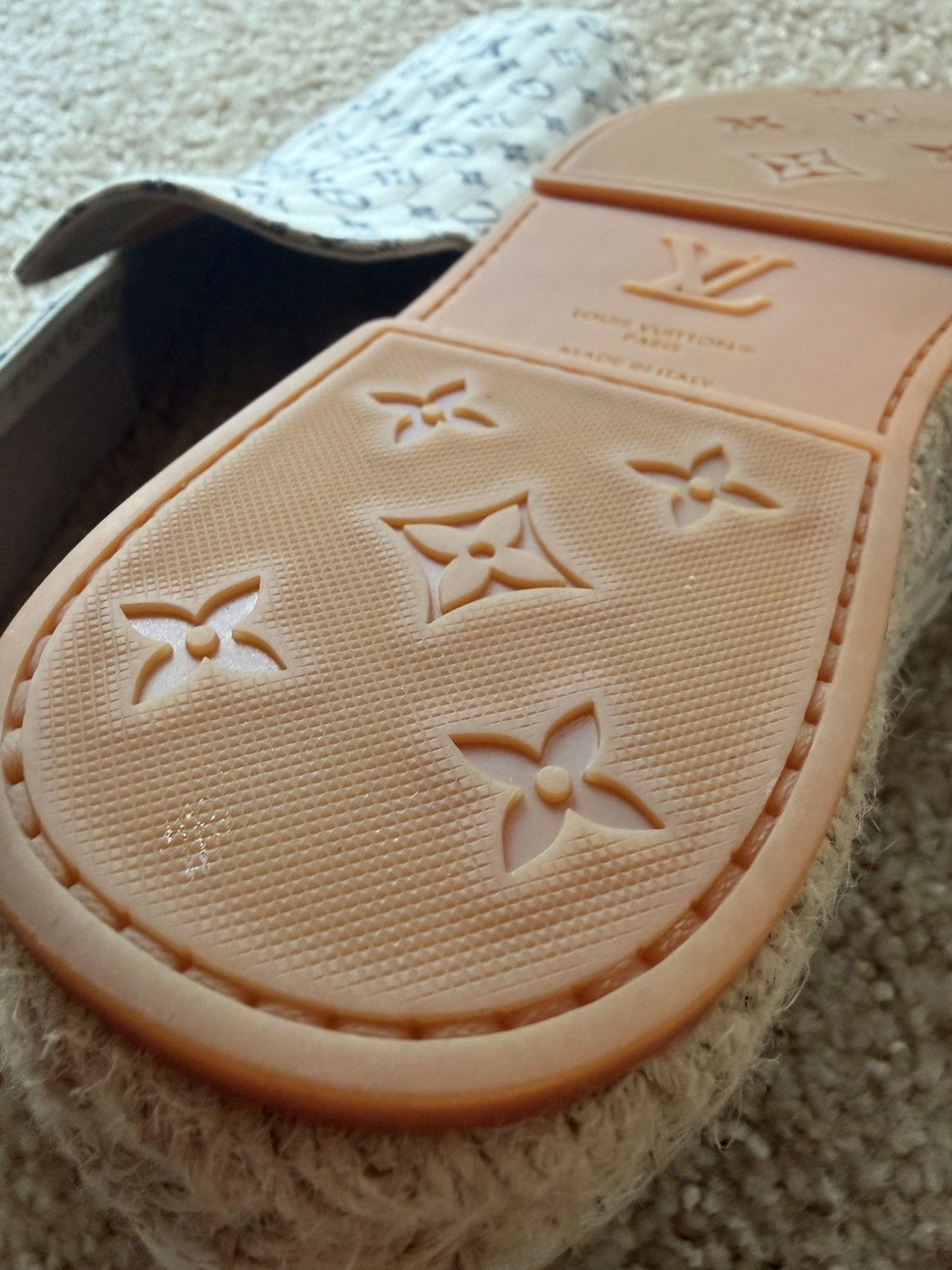 Louis Vuitton White & Beige Bidart Striped Monogram Espadrilles Size US 9.5 / EU 42-43 - 5 Thumbnail