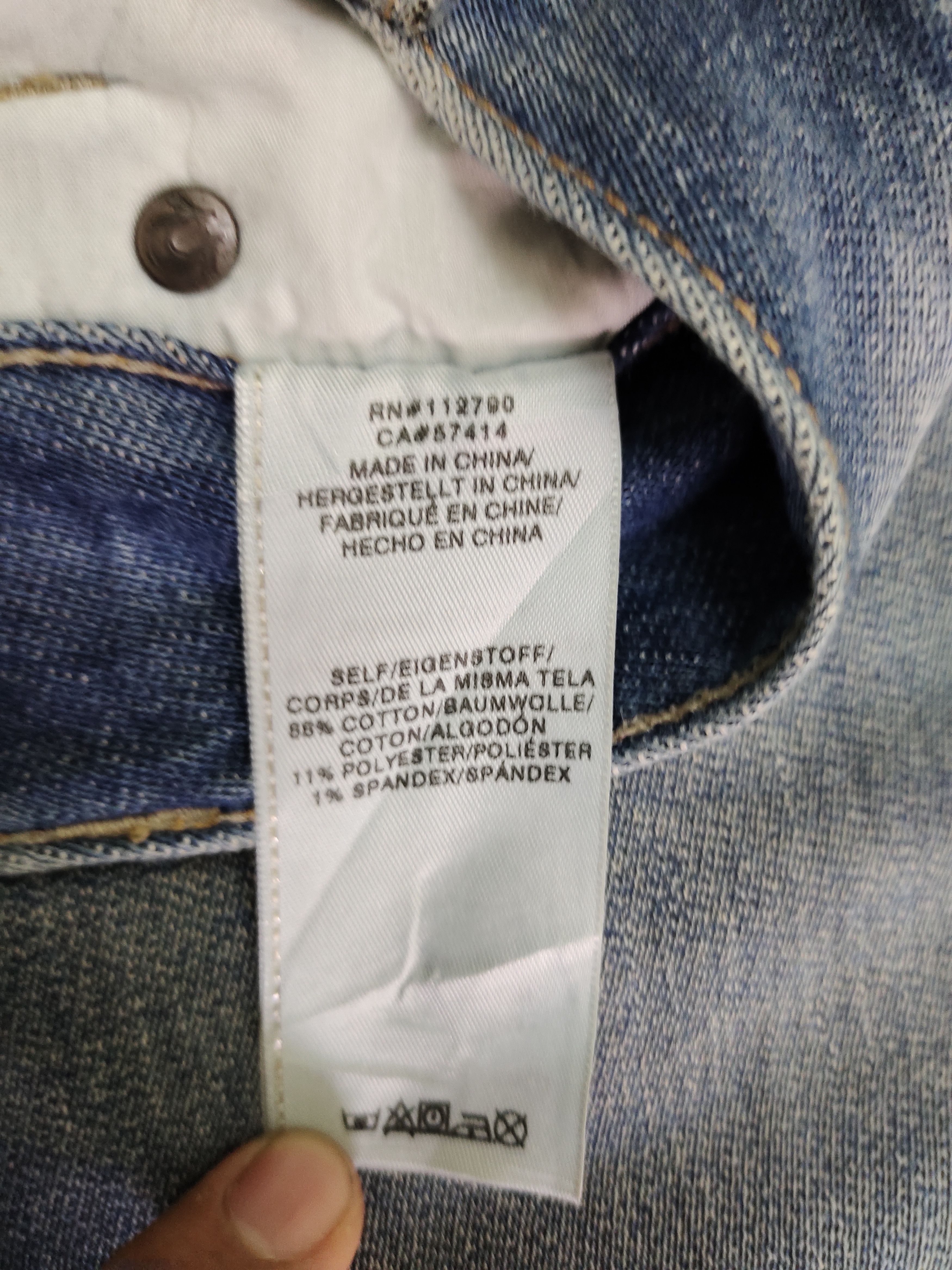True Religion True Religion 'Geno' Relaxed Slim Soft Denim Pants Size US 34 / EU 50 - 16 Thumbnail