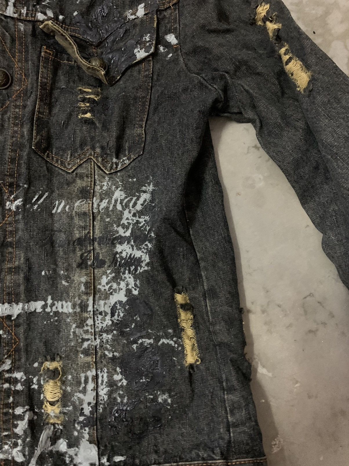 In The Attic × Japanese Brand × Seditionaries In The Attic Art Design Distressed Denim Jacket Size US L / EU 52-54 / 3 - 8 Thumbnail