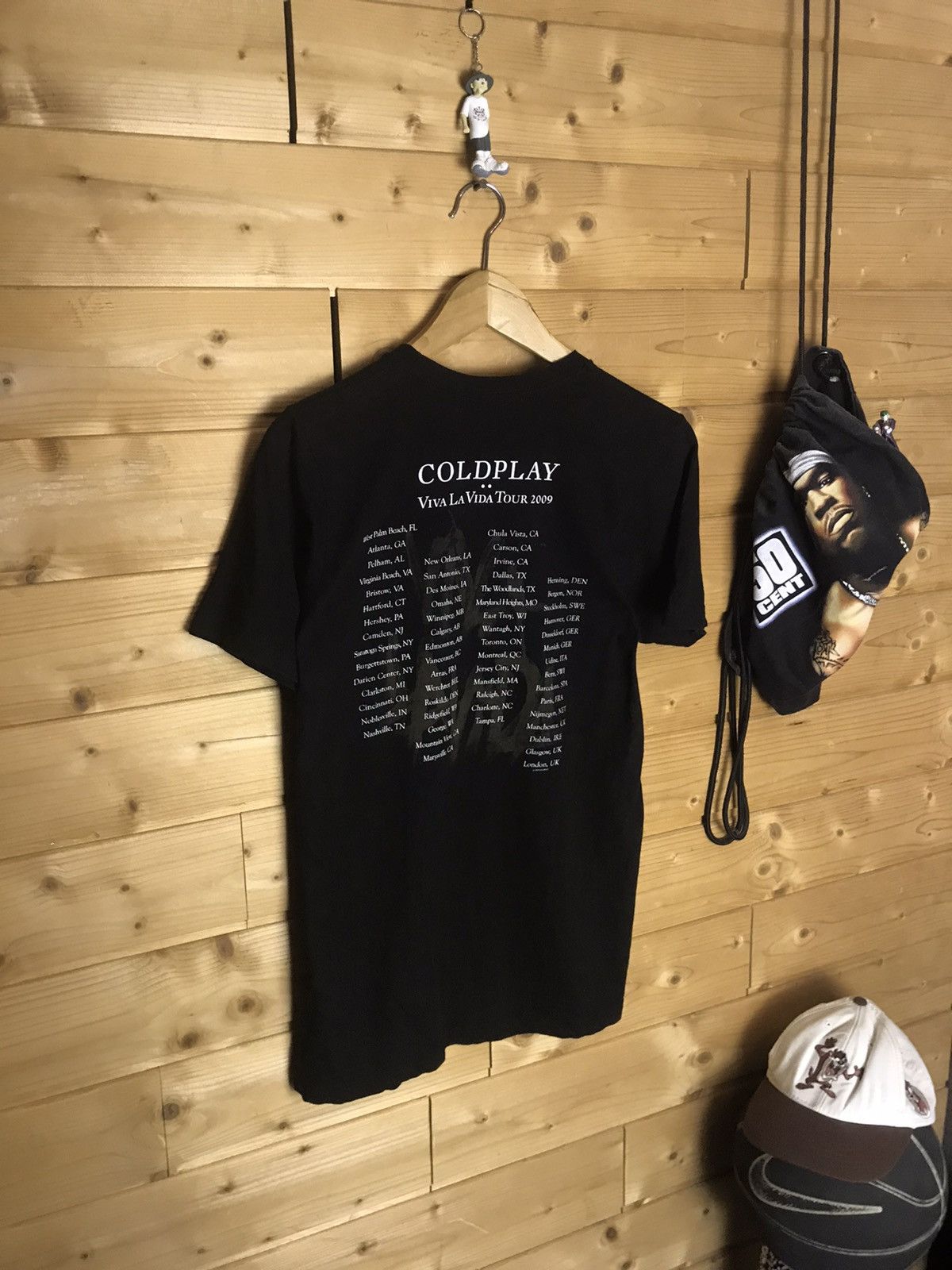 Band Tees Coldplay 2009 tour Viva la Vida t-shirt Size US S / EU 44-46 / 1 - 7 Thumbnail