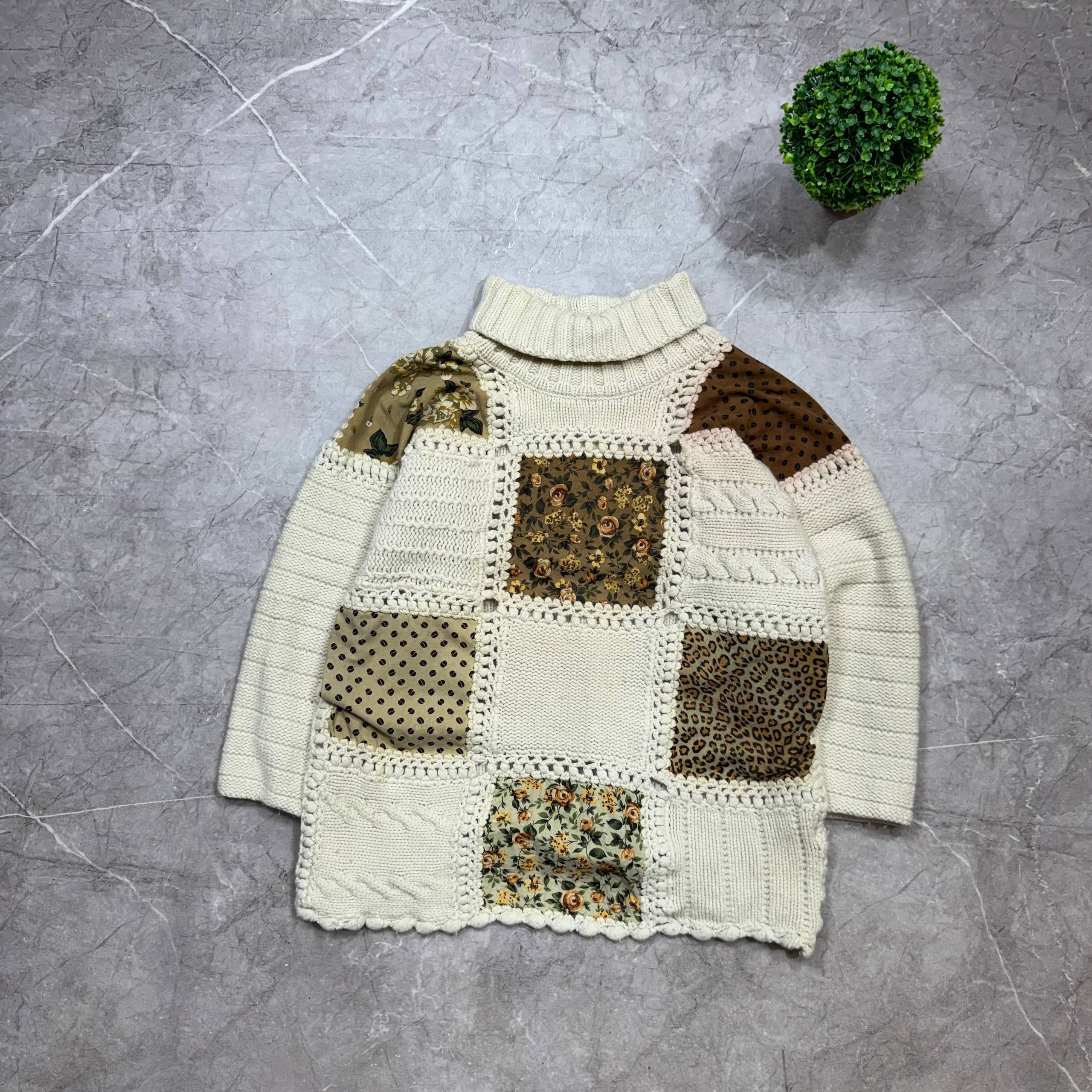 Roberto Cavalli Vintage Roberto Cavalli Knitwear Sweater Womens Size S Size S / US 4 / IT 40 - 1 Thumbnail