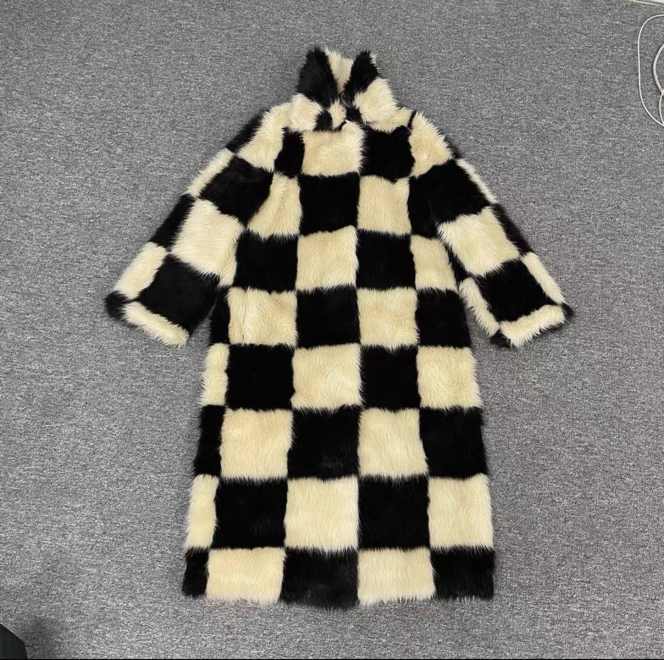 STAND STUDIO Stand Studio Checkered Eco Fur Coat Size M / US 6-8 / IT 42-44 - 1 Thumbnail