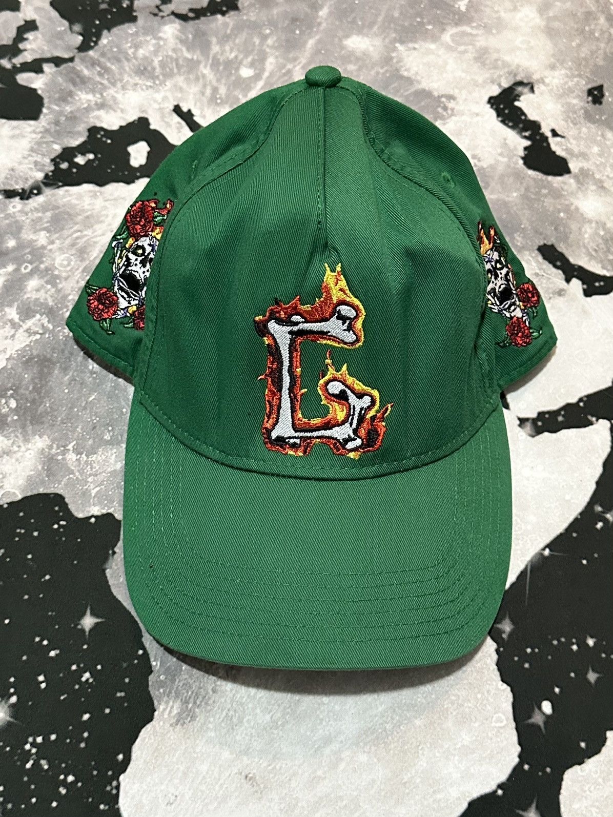 Other Gifts of Fortune Skull Snapback hat Size ONE SIZE - 1 Thumbnail