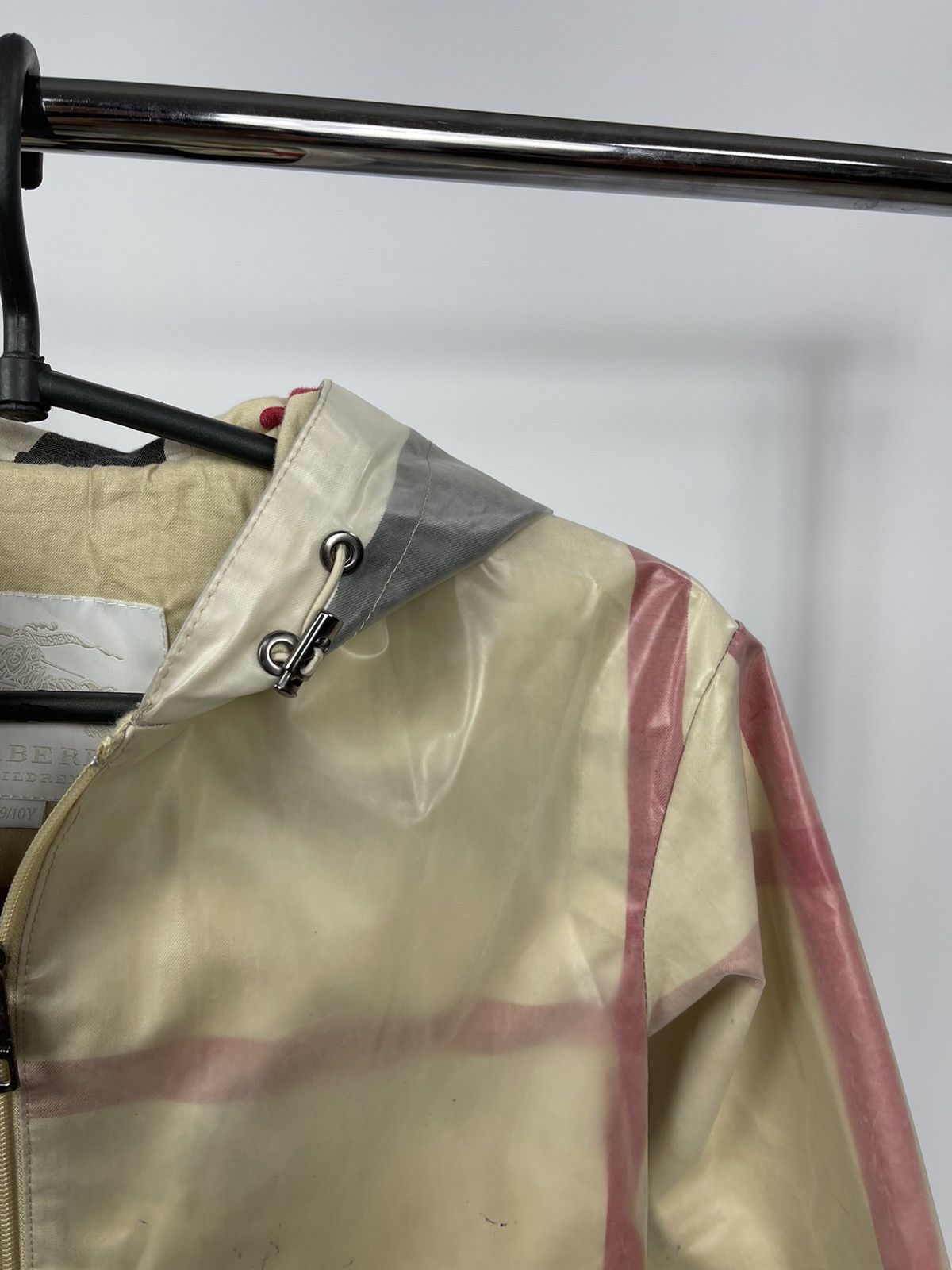 Burberry Burberry Raincoat Kids Size 9/10 Years Nova Check Luxury Size XS / US 0-2 / IT 36-38 - 2 Thumbnail