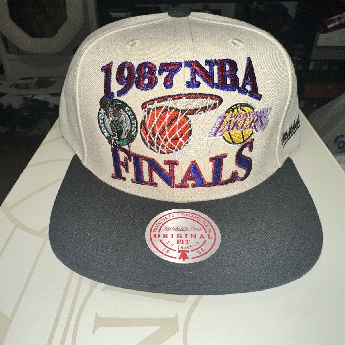 Mitchell & Ness NBA 1987 Finals Celtics & Lakers Remix Snapback HWC Size ONE SIZE - 2 Thumbnail