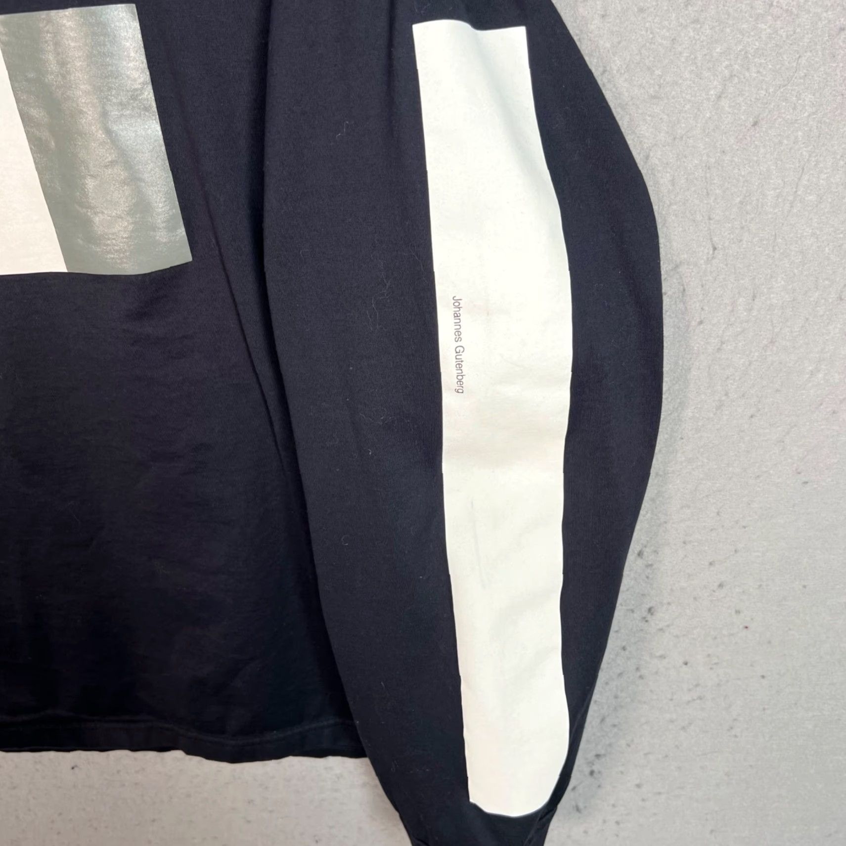 Vintage Stein Stein Johannes Gutenberg Mens Long Sleeve T-Shirt Black Small Adult S Crew Neck Graphic Shirt Size US S / EU 44-46 / 1 - 6 Thumbnail