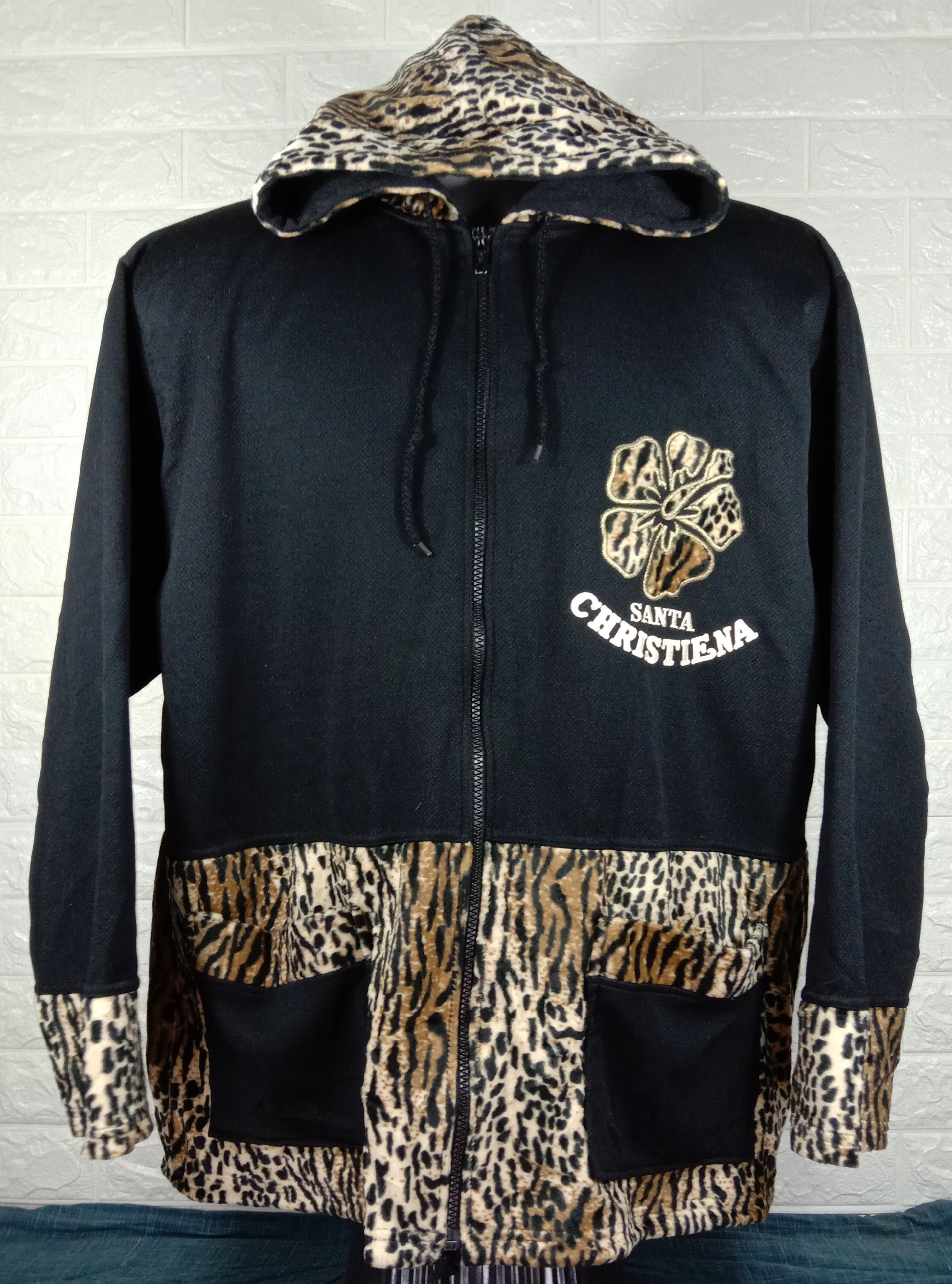 Japanese Brand Vintage Ugatha Santa Christiena Leopard Hoodie Jacket Size US XL / EU 56 / 4 - 2 Thumbnail