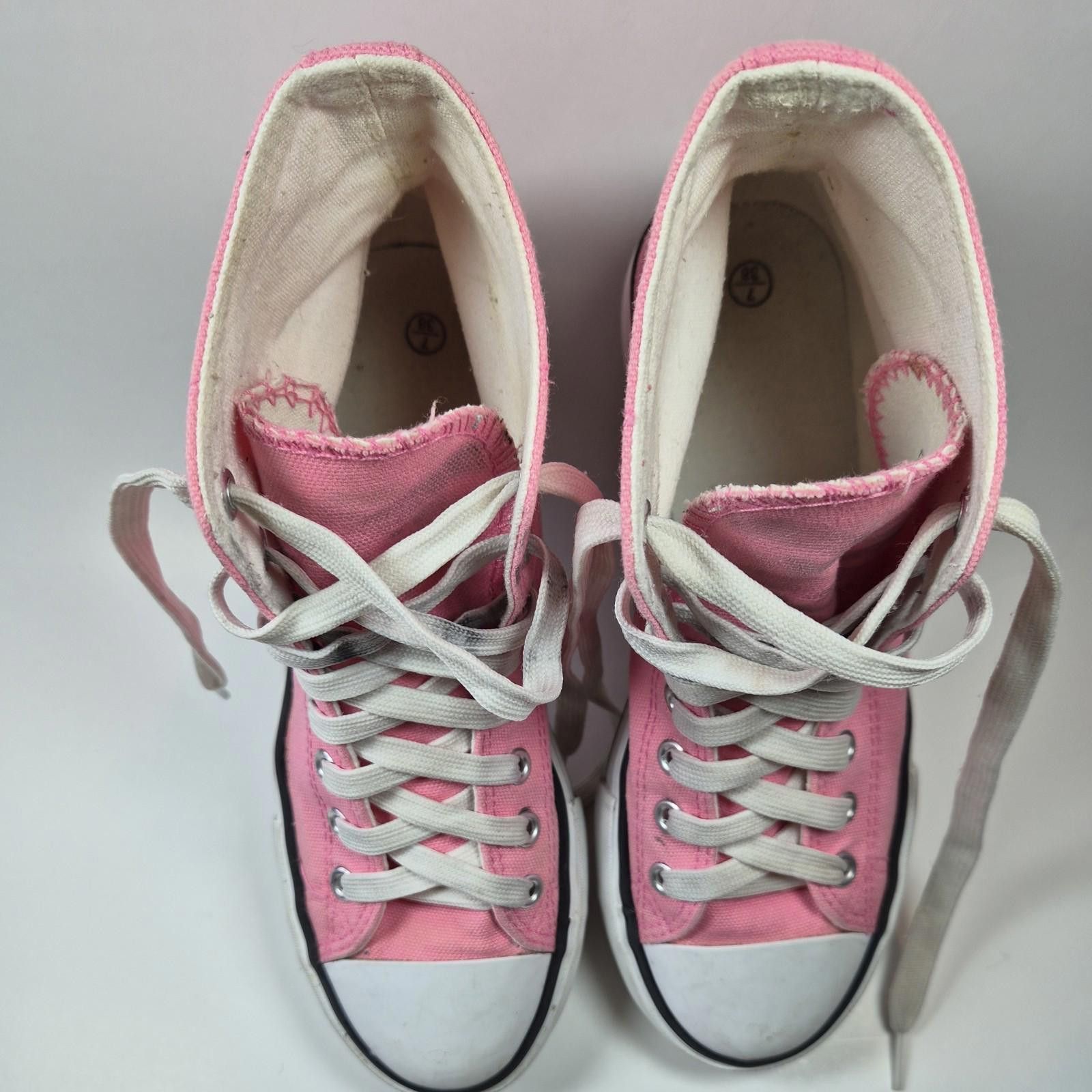 The Unbranded Brand High Top Pink Women Shoes Size 7 Pink Girly College Thrashed Size US 7 / IT 37 - 8 Thumbnail