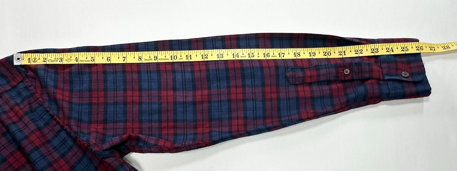Banana Republic Banana Republic Untucked Fit Plaid Button Up Red/Blue Mens L Size US L / EU 52-54 / 3 - 5 Thumbnail