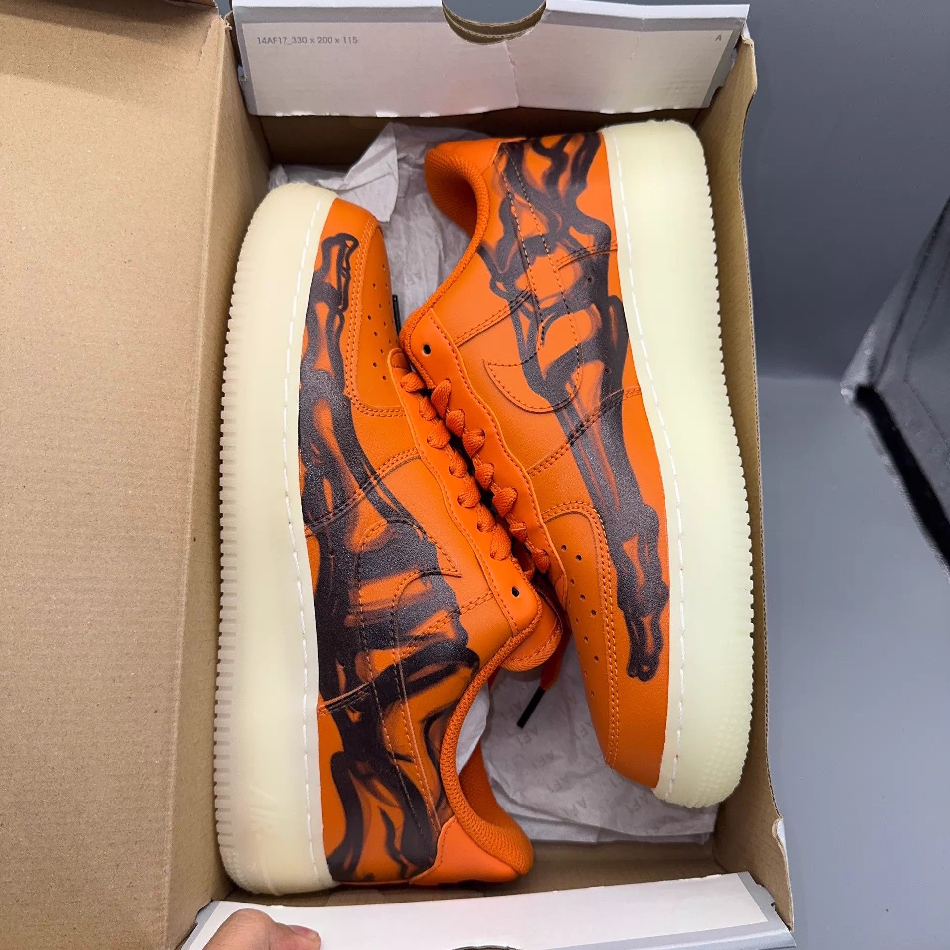 Nike Nike AF1 Orange Bone CU8067-800 42.5 Size US 9 / EU 42 - 5 Thumbnail