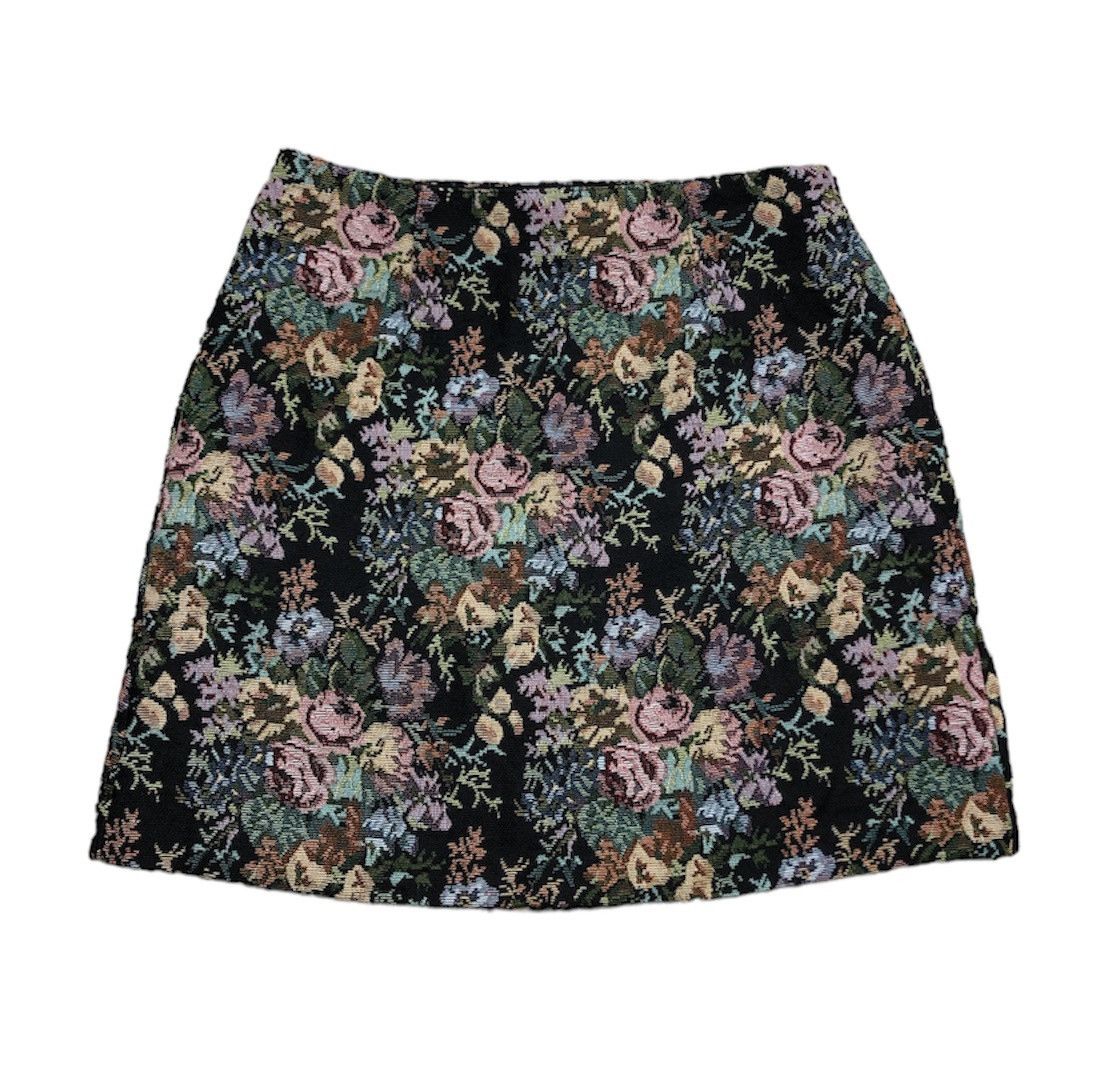 GU GU Flower Design Mini Skirt #2647-95 Size 26" / US 2 / IT 38 - 4 Thumbnail