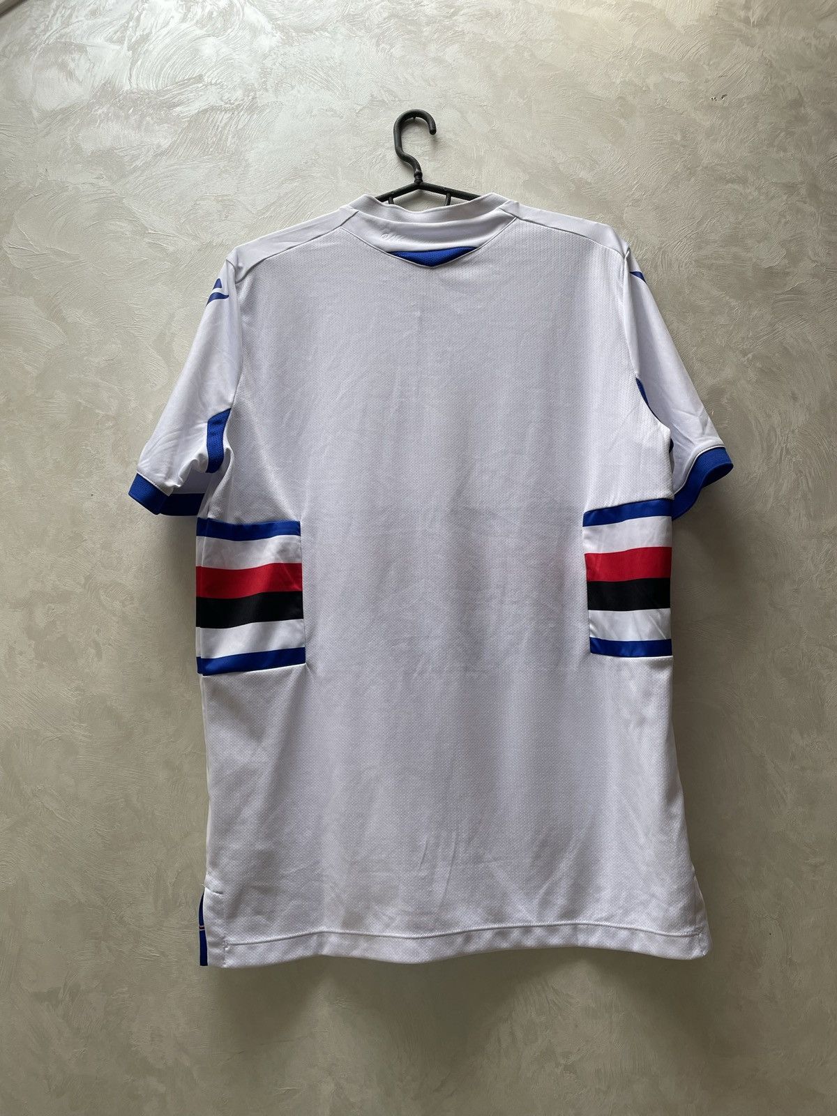 Macron SAMPDORIA 2020 2021 AWAY FOOTBALL SHIRT SOCCER JERSEY MACRON Size US XL / EU 56 / 4 - 9 Thumbnail