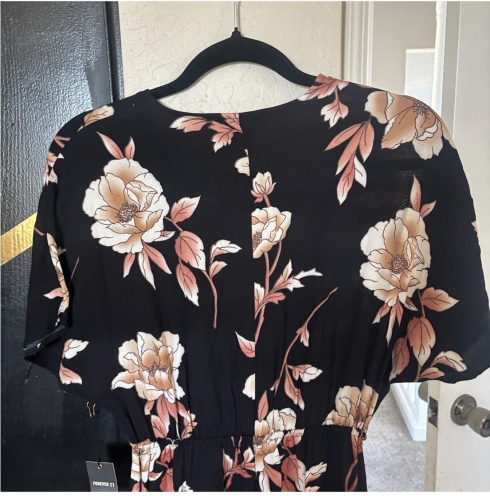Forever 21 Forever 21 Floral Dress Size M / US 6-8 / IT 42-44 - 5 Thumbnail