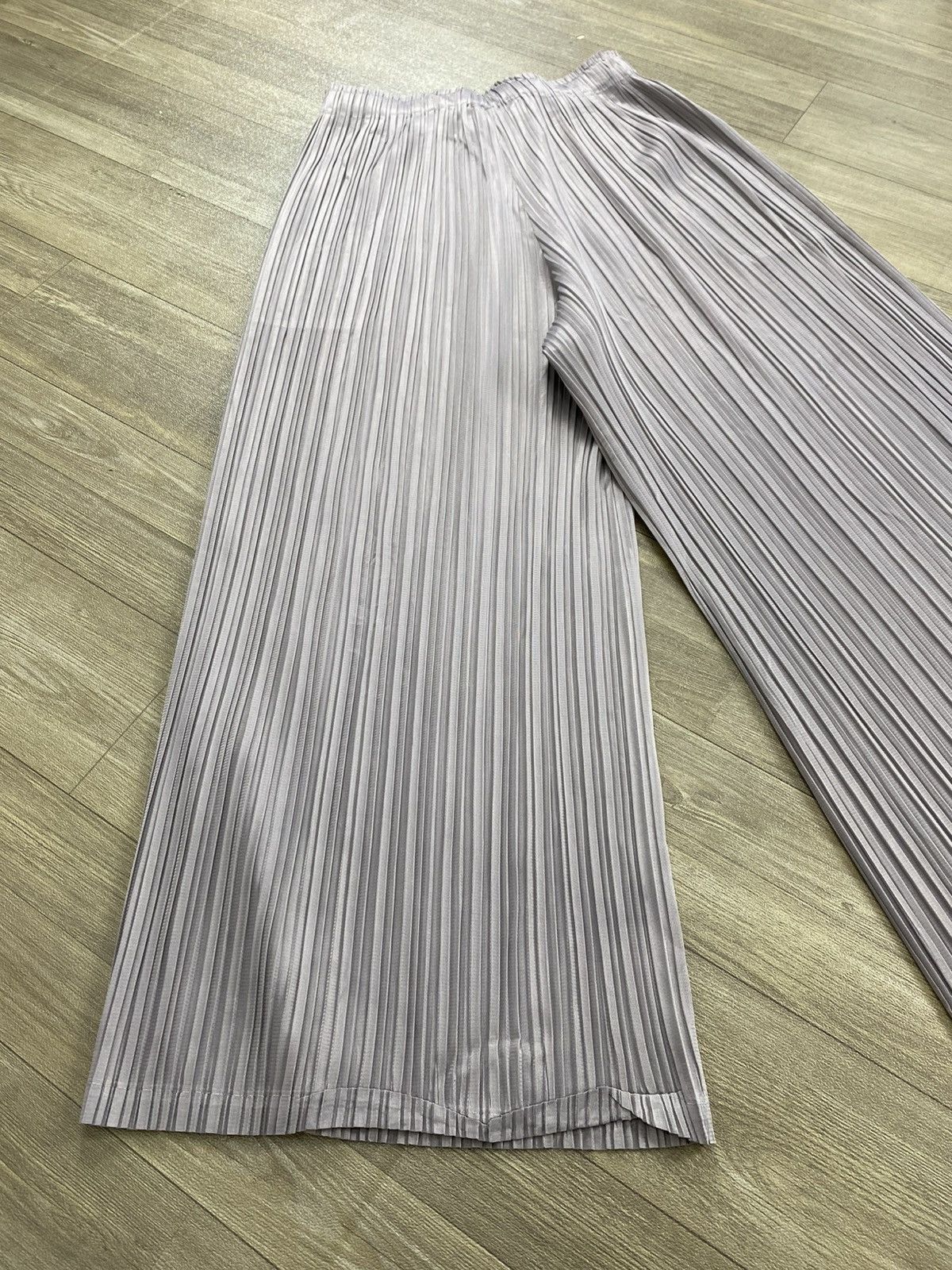 Pleats Please Issey Miyake Vintage Pleats Please Issey Miyake Wide Leg Pants Dark Gray Size US 28 / EU 44 - 14 Thumbnail