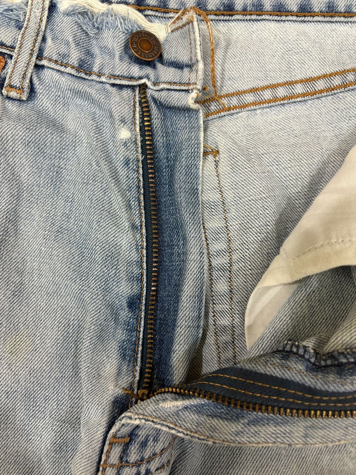 Levi's Vintage 90s Levis 508 Light Wash Distressed Loose Jeans Size US 30 / EU 46 - 9 Thumbnail