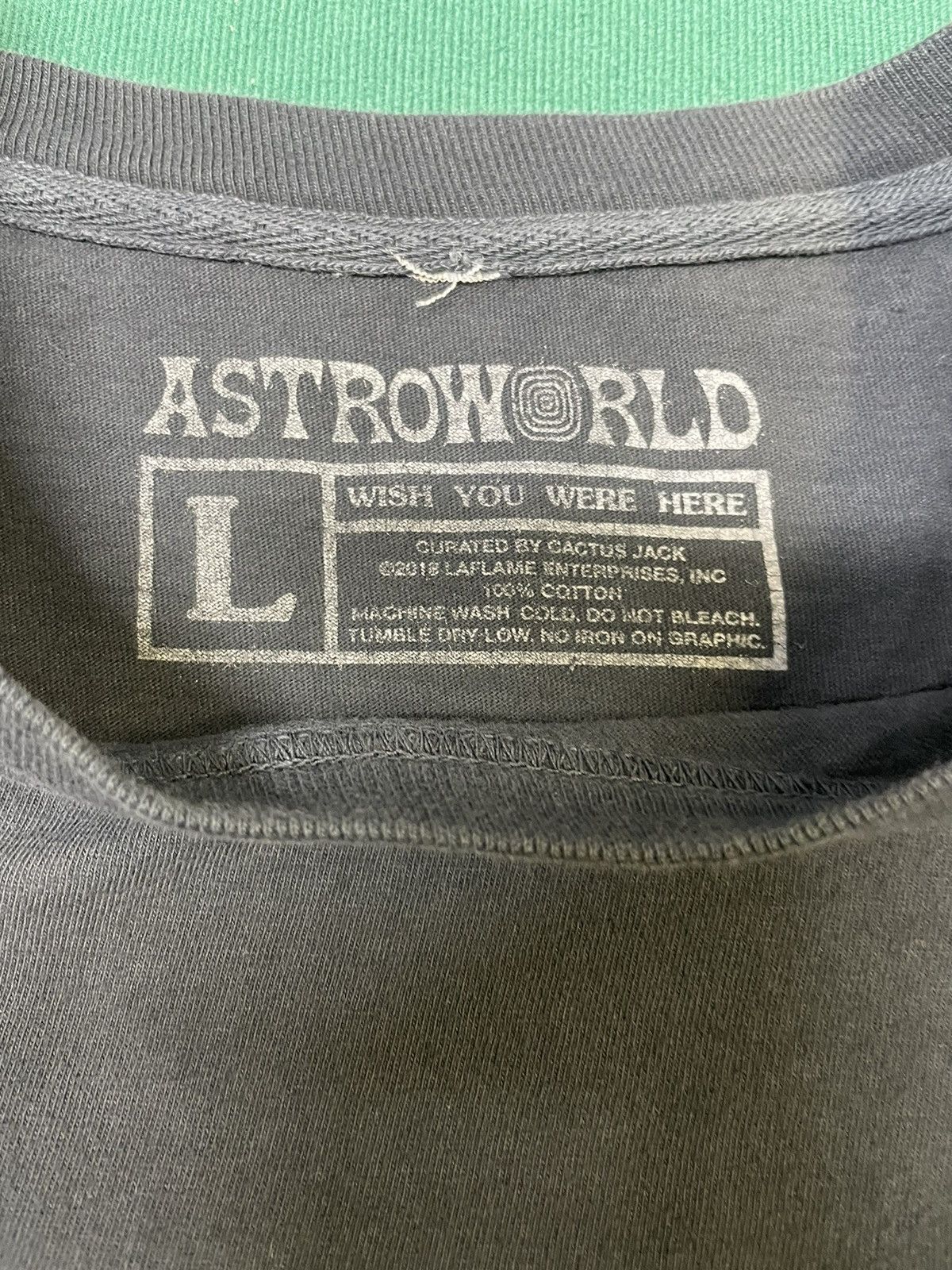 Travis Scott Travis Scott Astroworld Tee (2018 Tour Merch) – Size L Size US L / EU 52-54 / 3 - 3 Thumbnail
