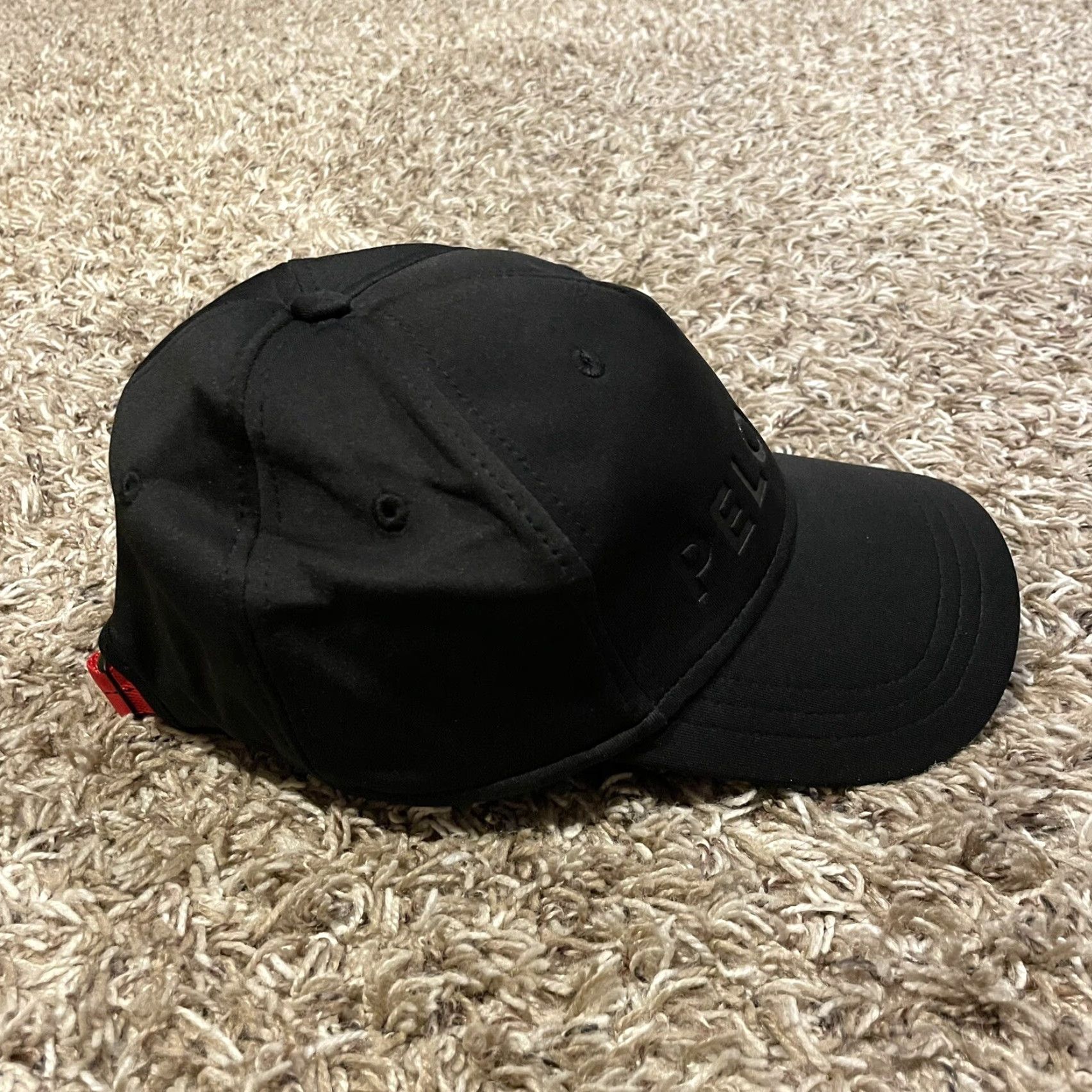 Vintage Peloton Baseball Hat Strapback Adjustable Blackout Performance Wicking Solid Black Spellout Hat Men Size ONE SIZE - 4 Thumbnail