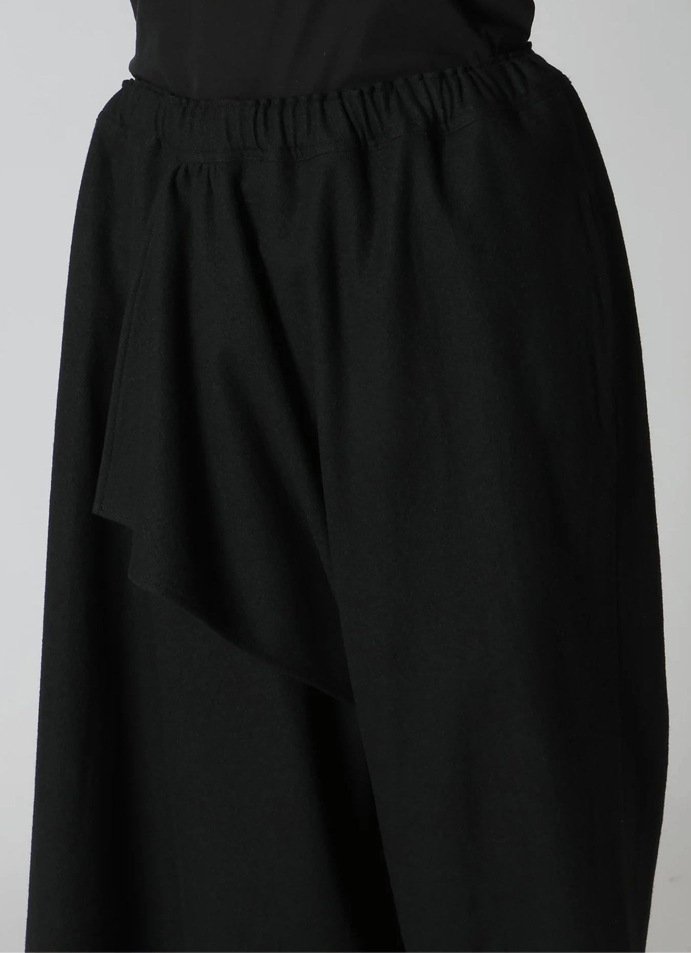 Yohji Yamamoto Yohji Yamamoto Collections - WOOL GATHERED WRAP PANTS Size 26" / US 2 / IT 38 - 12 Thumbnail