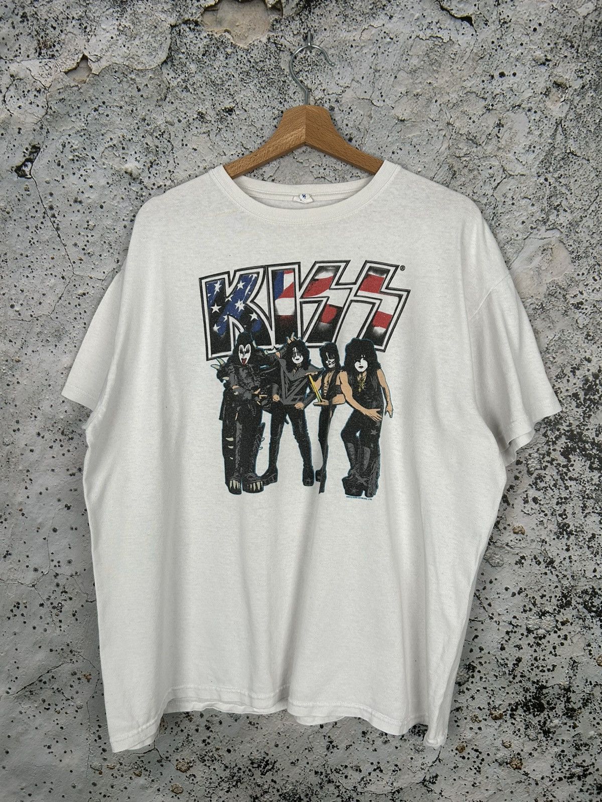 Band Tees The Kiss Rock Band Tee Metal Punk Avant Garde Vintage Size US XL / EU 56 / 4 - 1 Thumbnail