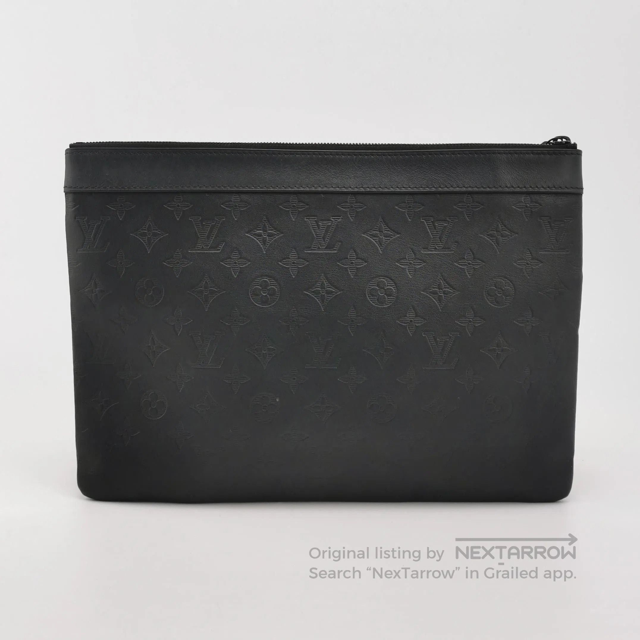 Louis Vuitton Louis Vuitton Discovery Pochette Black Embossed Clutch. Size ONE SIZE - 2 Thumbnail