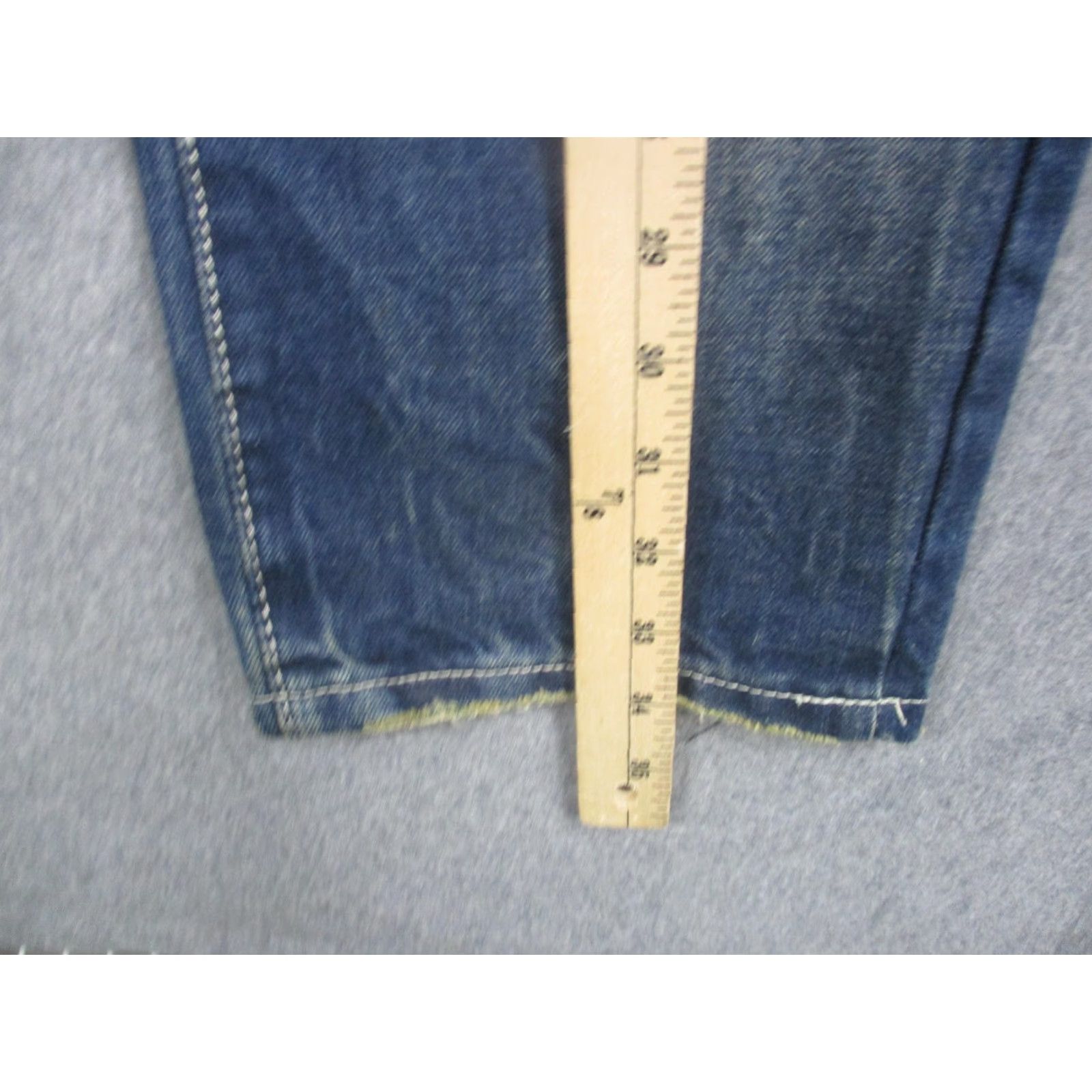 Vintage SOSOO Jeans Mens 36x32 Blue Rose Floral Embroidered Straight Leg Denim Jeans Size US 36 / EU 52 - 6 Thumbnail