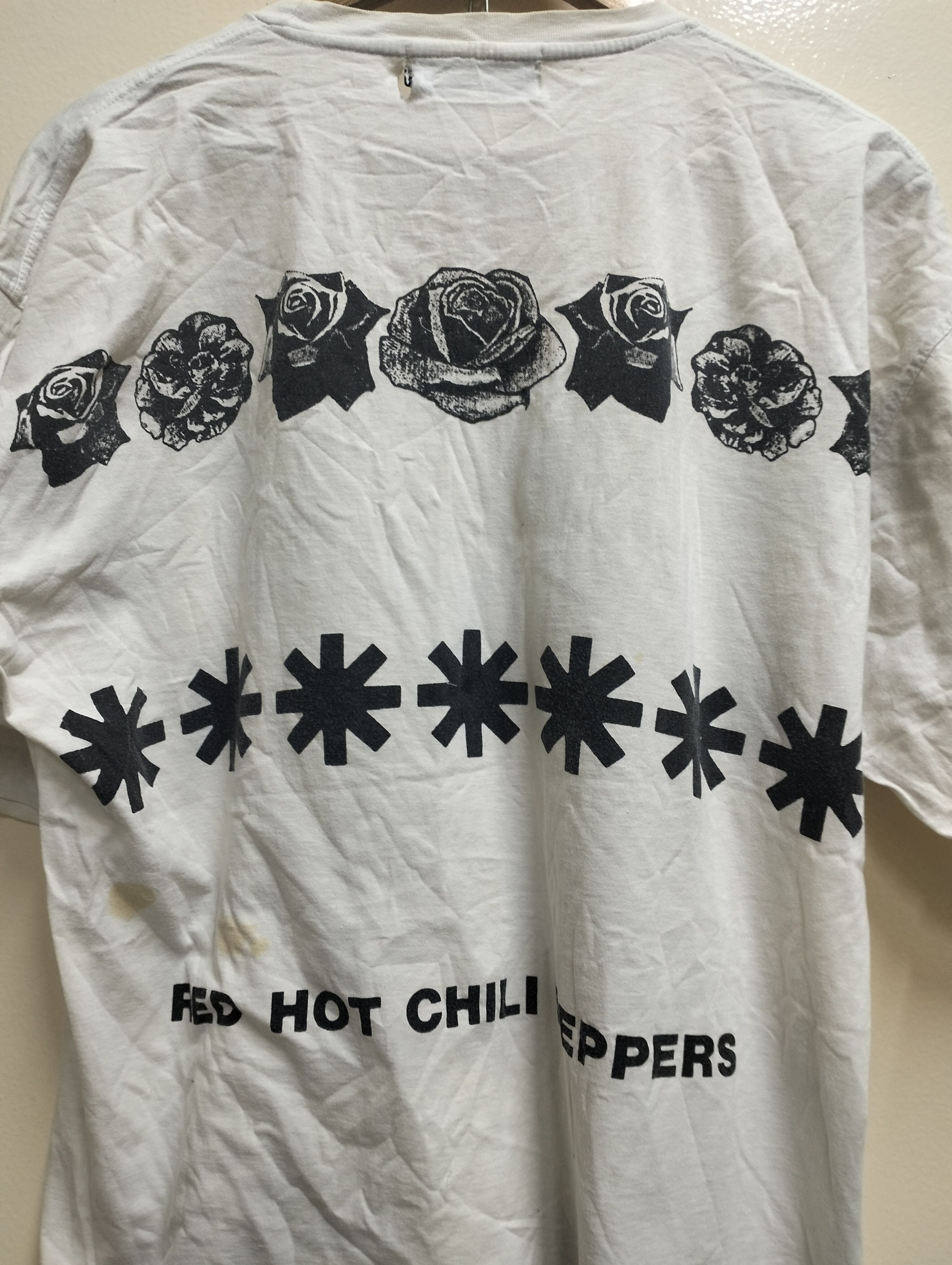 Vintage Vintage red hot chili peppers Size US XL / EU 56 / 4 - 5 Thumbnail