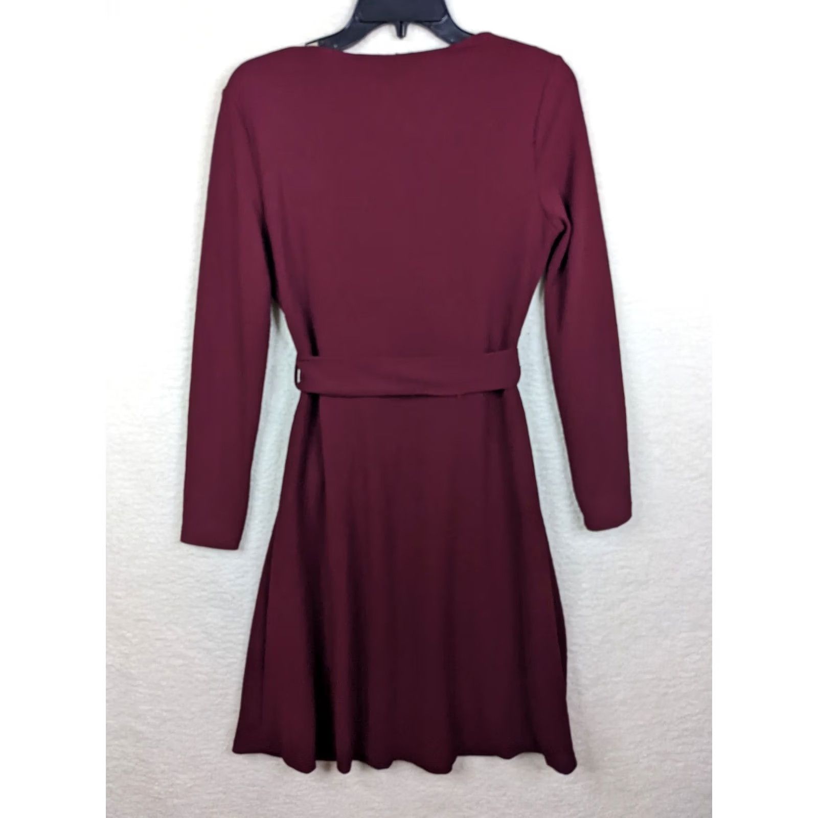 Vintage MNG BASICS Women's Dress V-Neck Long Sleeve Tie Waist A-Line XS Red Solid Dress Sz XS Womens Regular Fit & Flare Size XS / US 0-2 / IT 36-38 - 2 Thumbnail