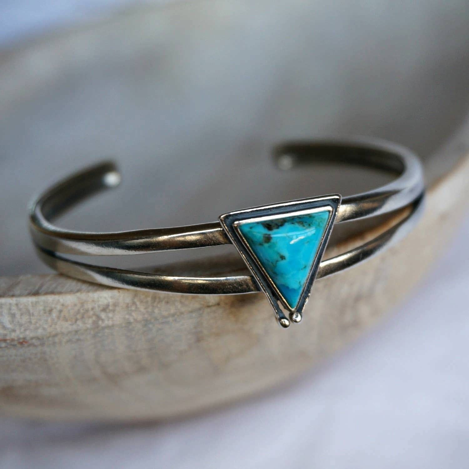 Other Native American Hanale Cuff Bracelet with Turquoise - Authen Size ONE SIZE - 3 Thumbnail