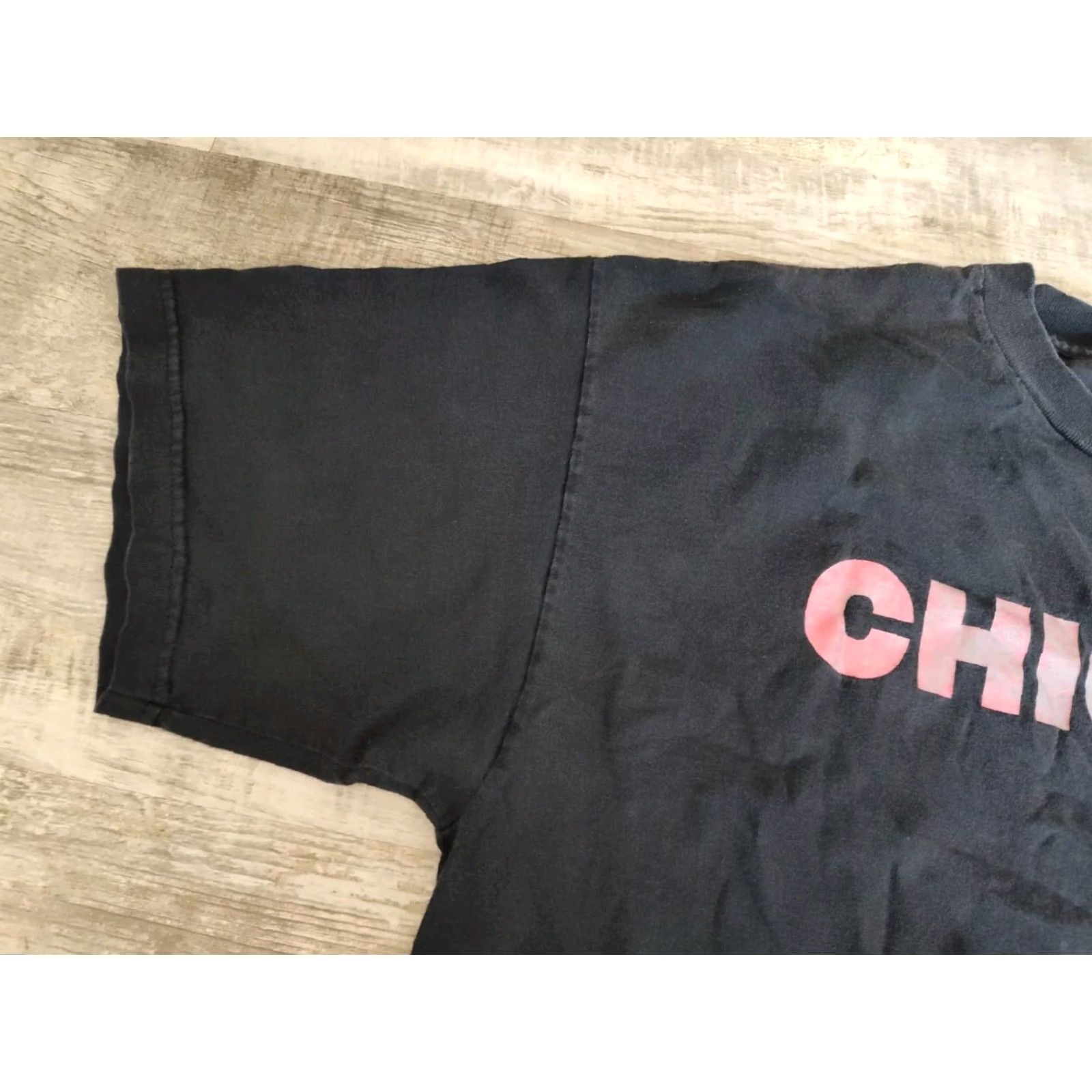 Vintage VINTAGE Chicago The Musical Tee Shirt Men's XL Black 1990s Broadway Graphic Tee Channel Murina 6 100% Cotton Mens XL Black 90s Music Broadway Tee Size US XL / EU 56 / 4 - 4 Thumbnail
