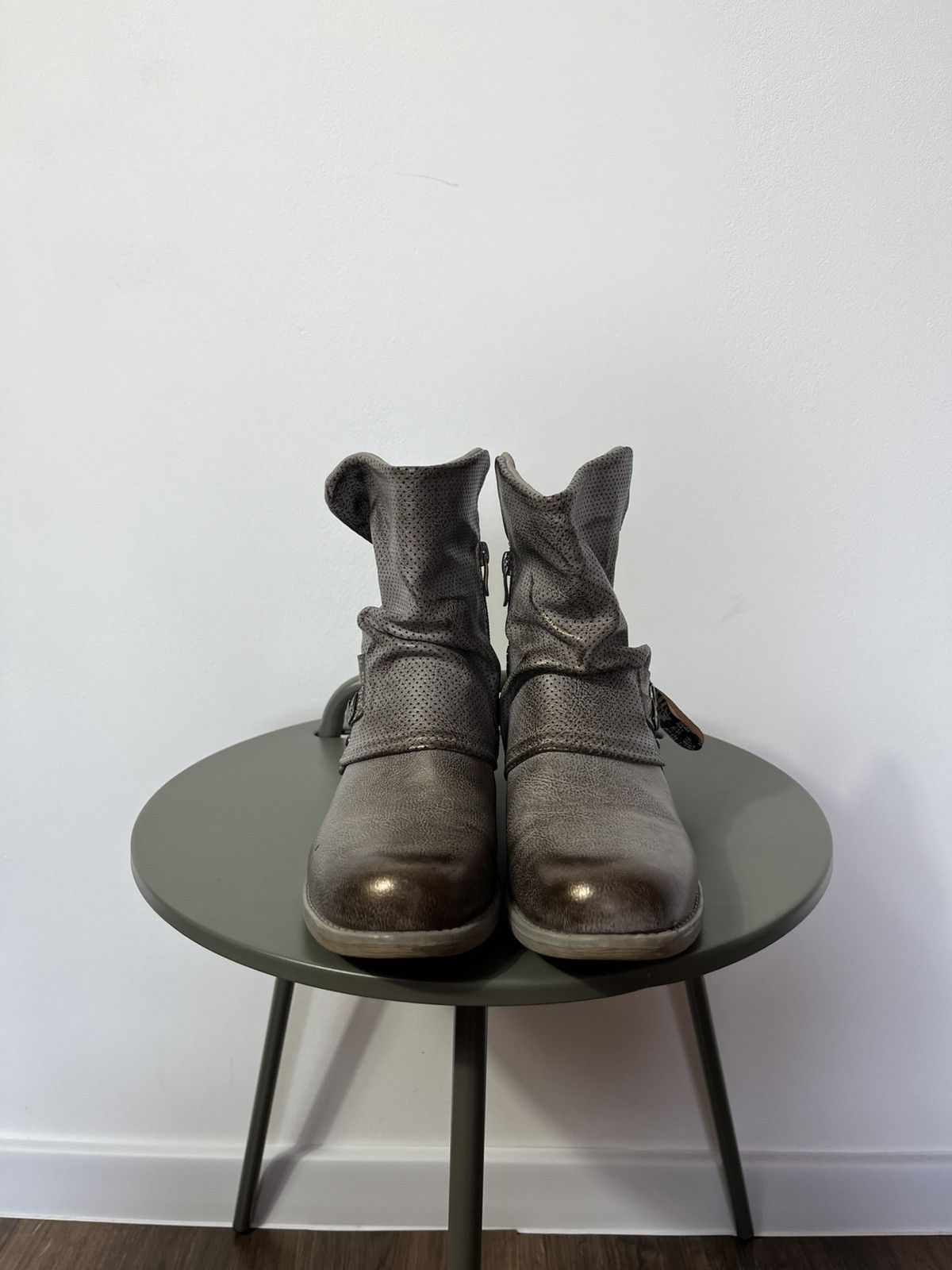 Other Avant-Garde Metallic Distressed Mid Boots Size 38 Size US 7 / IT 37 - 5 Thumbnail