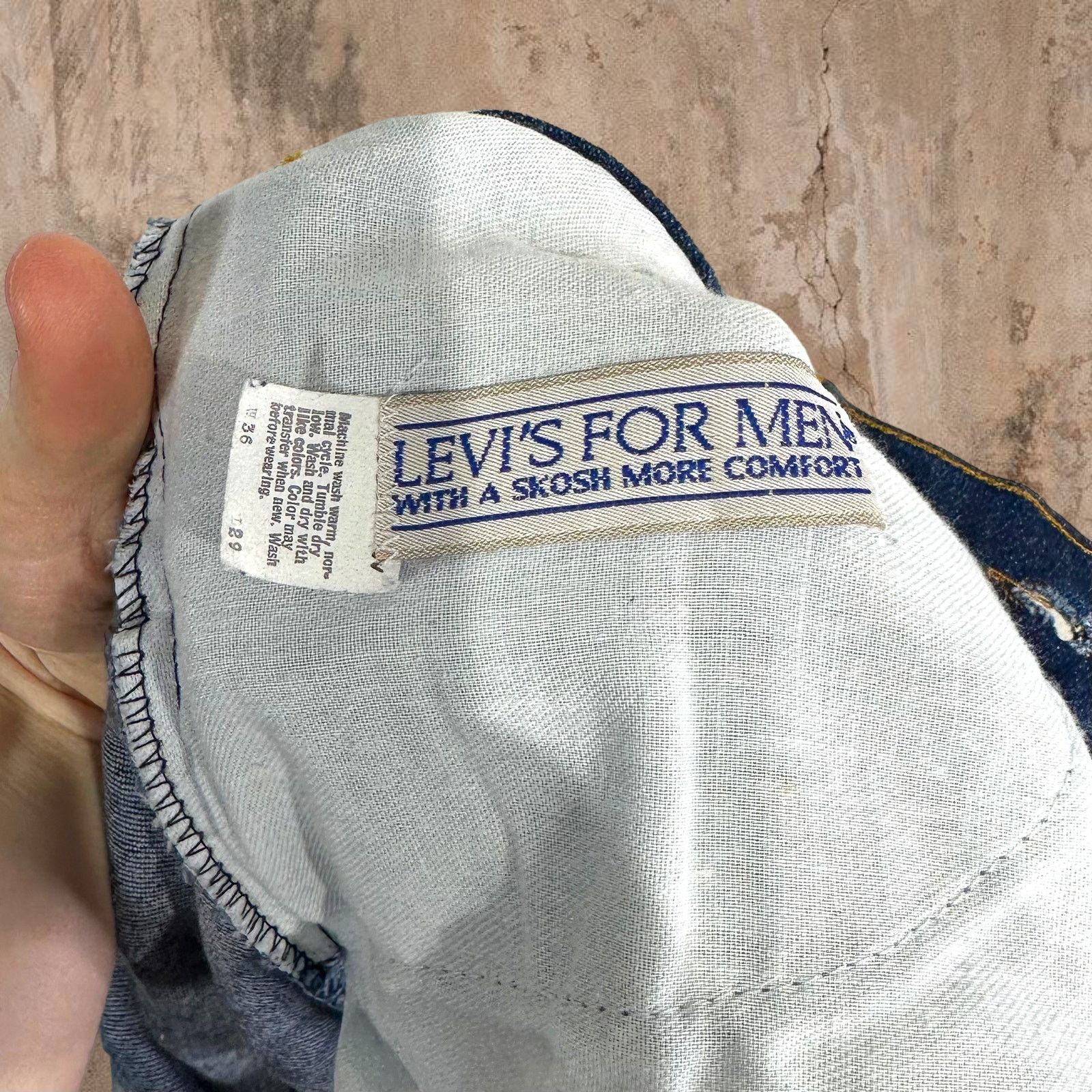 Levi's True Vintage 70s Levis Jeans 36x29 Relaxed Fit Dark Wash Size US 36 / EU 52 - 5 Thumbnail