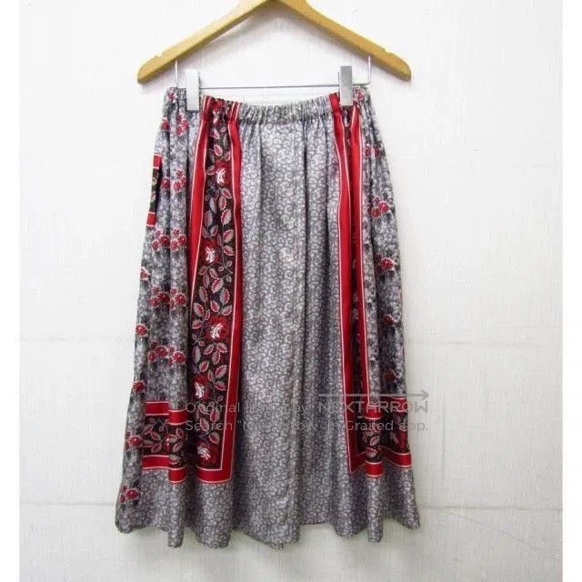 Comme des Garcons Comme Des Garcons size F Gray vintage patterned skirt Size 26" / US 2 / IT 38 - 2 Thumbnail