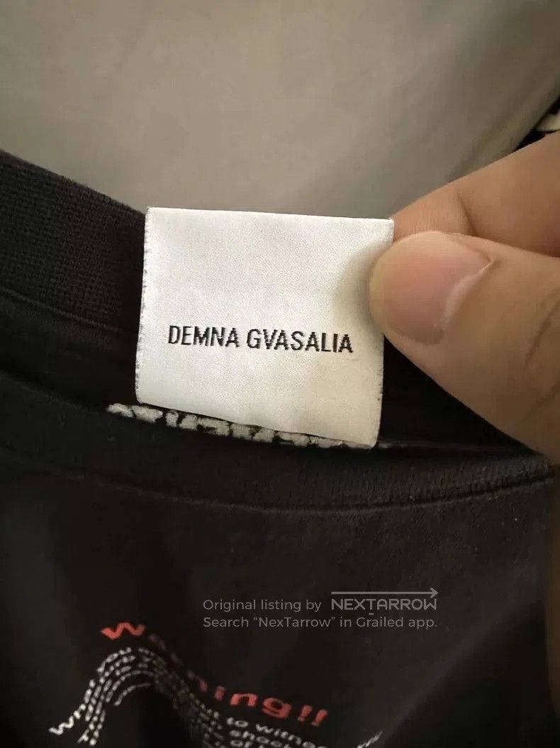 Vetements Vetements Warning Short Sleeve T. Size US L / EU 52-54 / 3 - 5 Thumbnail