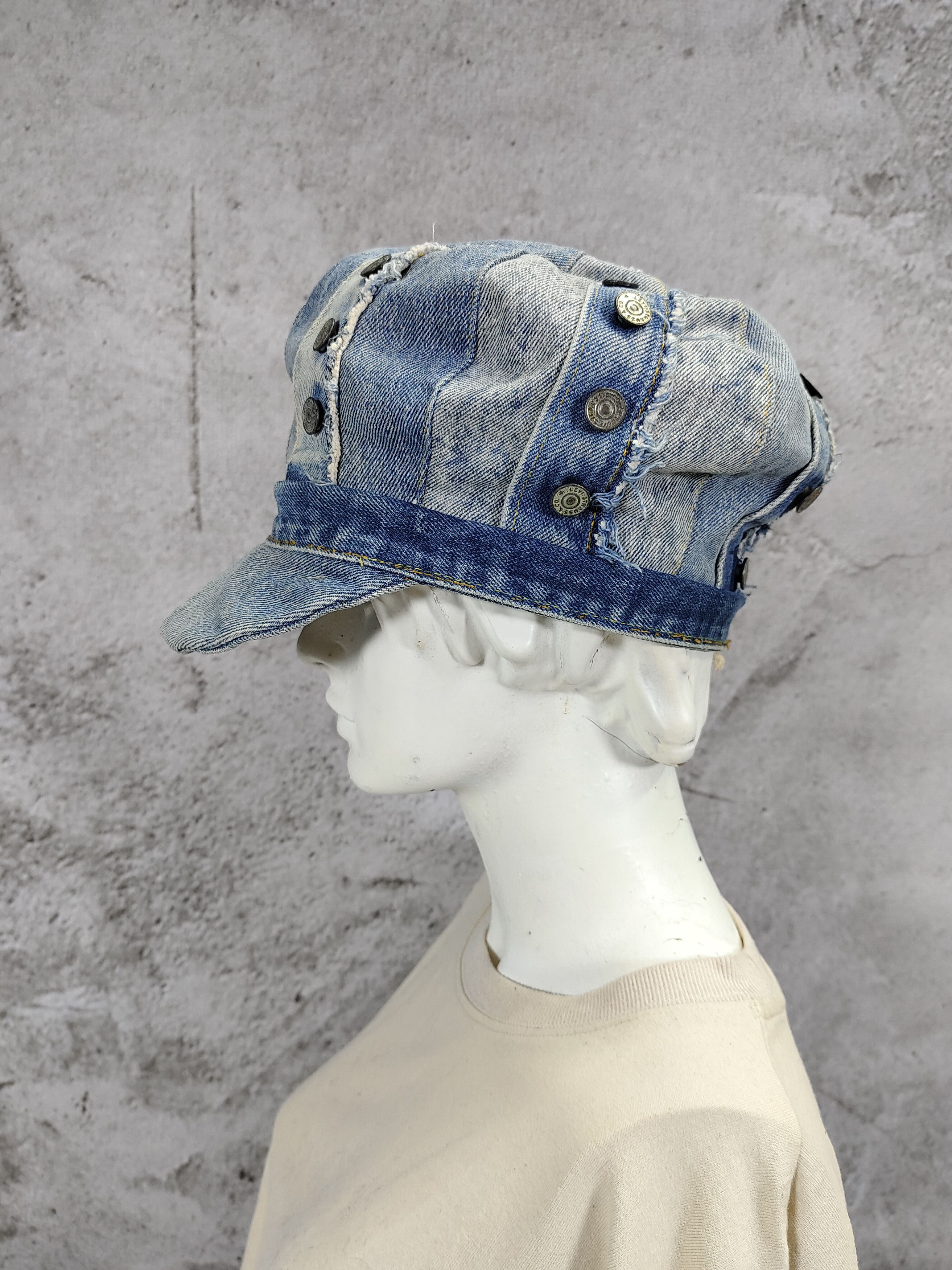 Levi's Vintage Clothing RARE🔥90s AAARDVARK’S Rebuild Levi’s 501 Denim Panel Newsboy Size ONE SIZE - 2 Thumbnail