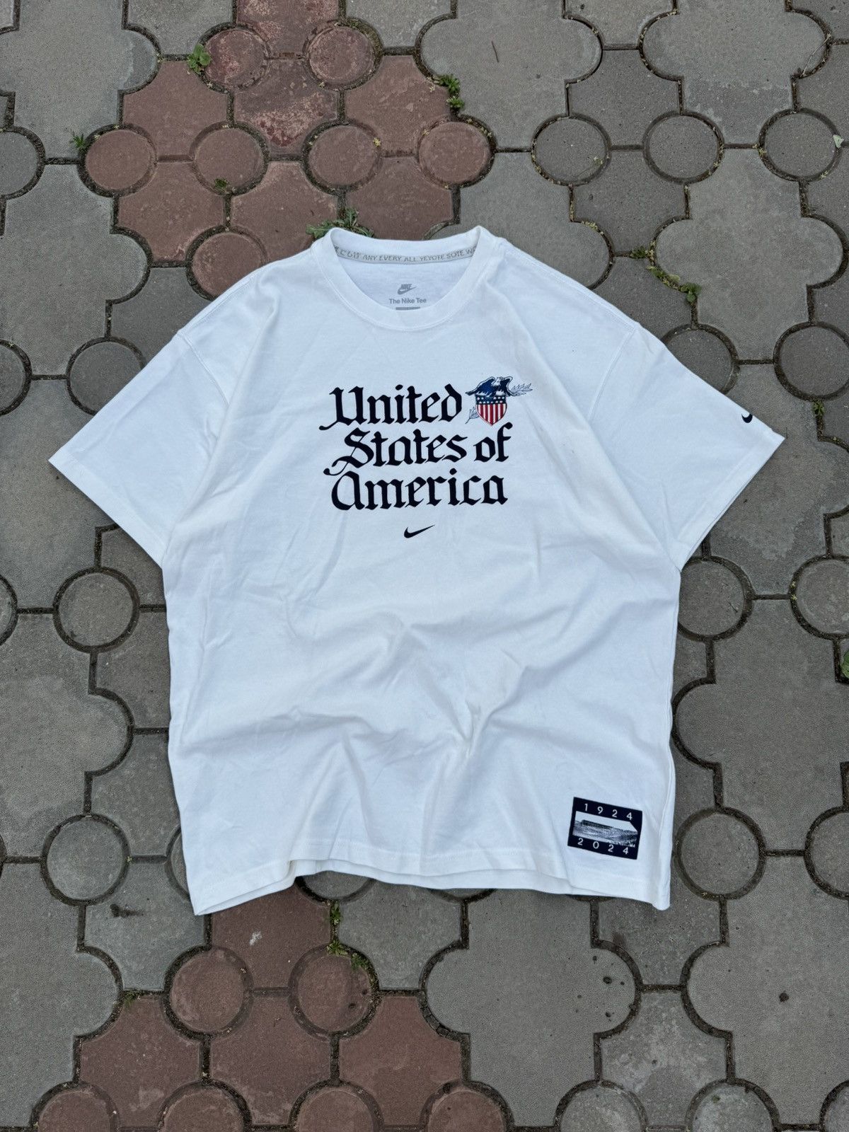 Nike Nike USA Center Logo Loose Fit Tee Shirt Size US L / EU 52-54 / 3 - 1 Thumbnail