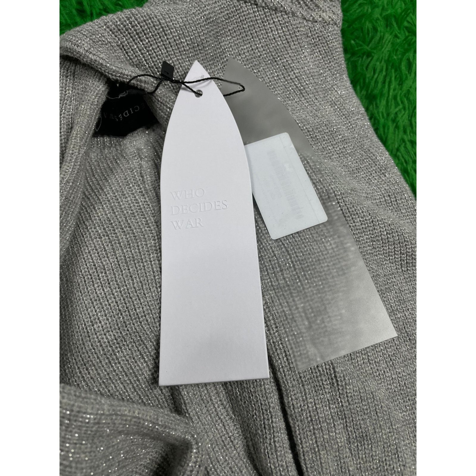 Who Decides War WDW Multi Pocket Hoodie Sweatshirt Grey Medium Used Size US M / EU 48-50 / 2 - 6 Thumbnail