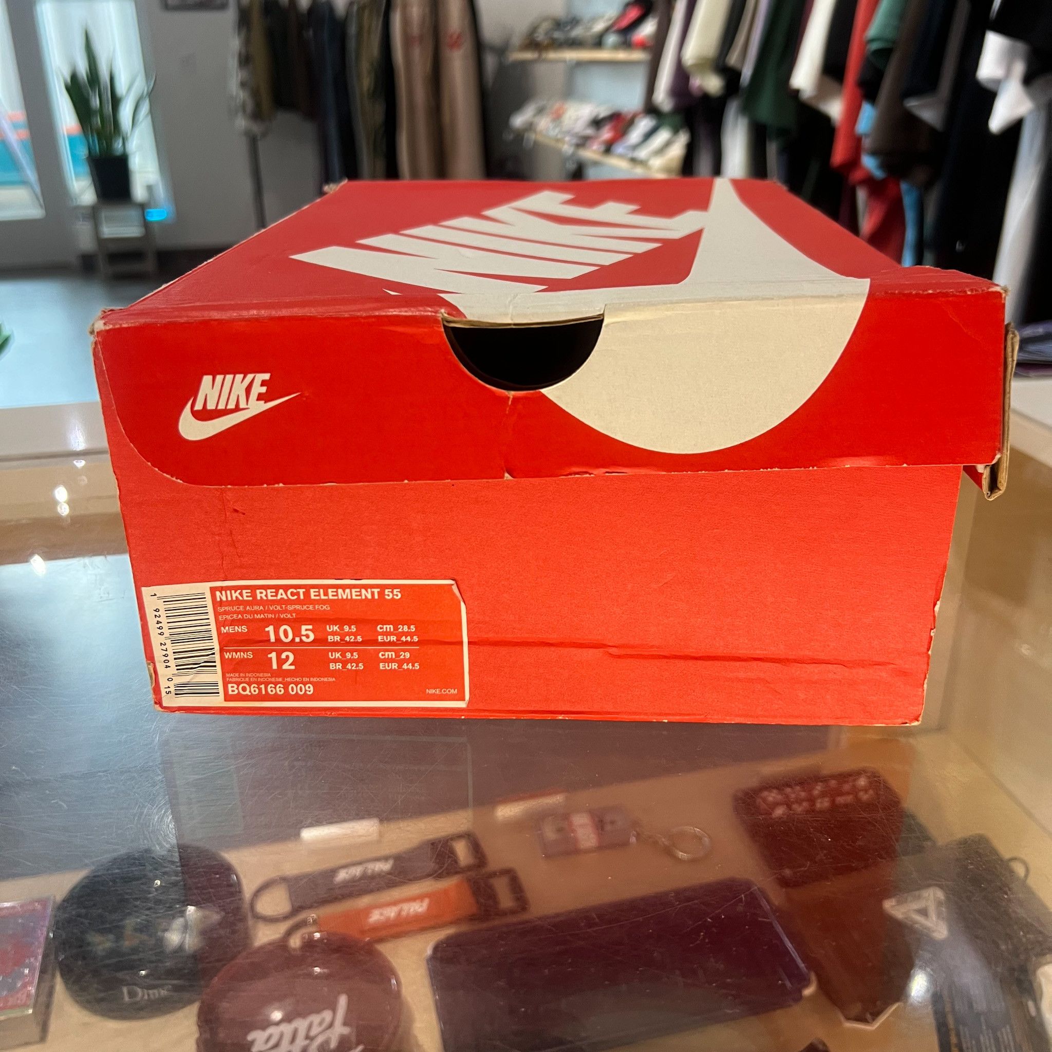 Nike Size 10.5 • Nike React Element 55 Spruce Volt Size US 10.5 / EU 43-44 - 7 Thumbnail