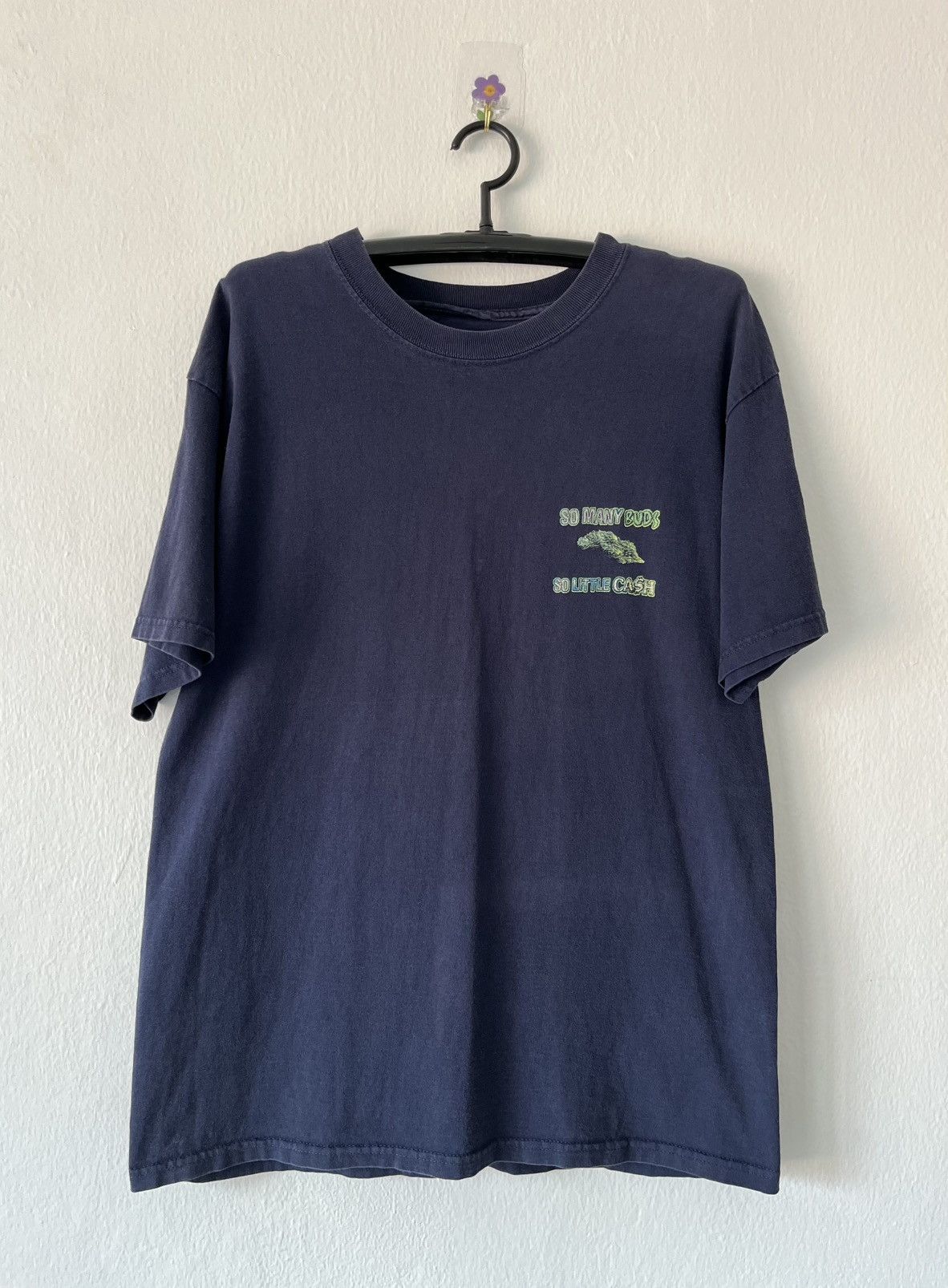 Vintage So Many Buds So Little Cash t- shirt 1999’s Size US L / EU 52-54 / 3 - 7 Thumbnail