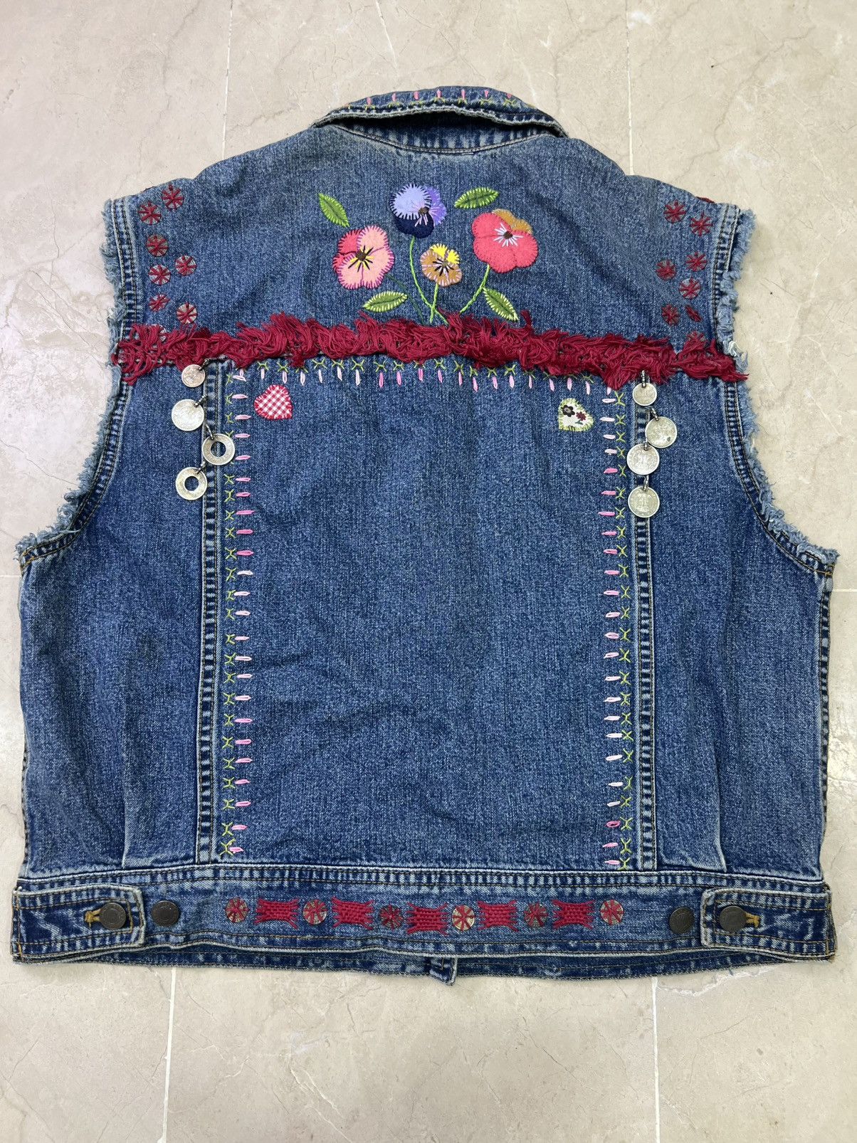 DKNY Vintage 1990s DKNY Jeans Embroidered Denim Vest Beaded Boho Size M / US 6-8 / IT 42-44 - 13 Thumbnail