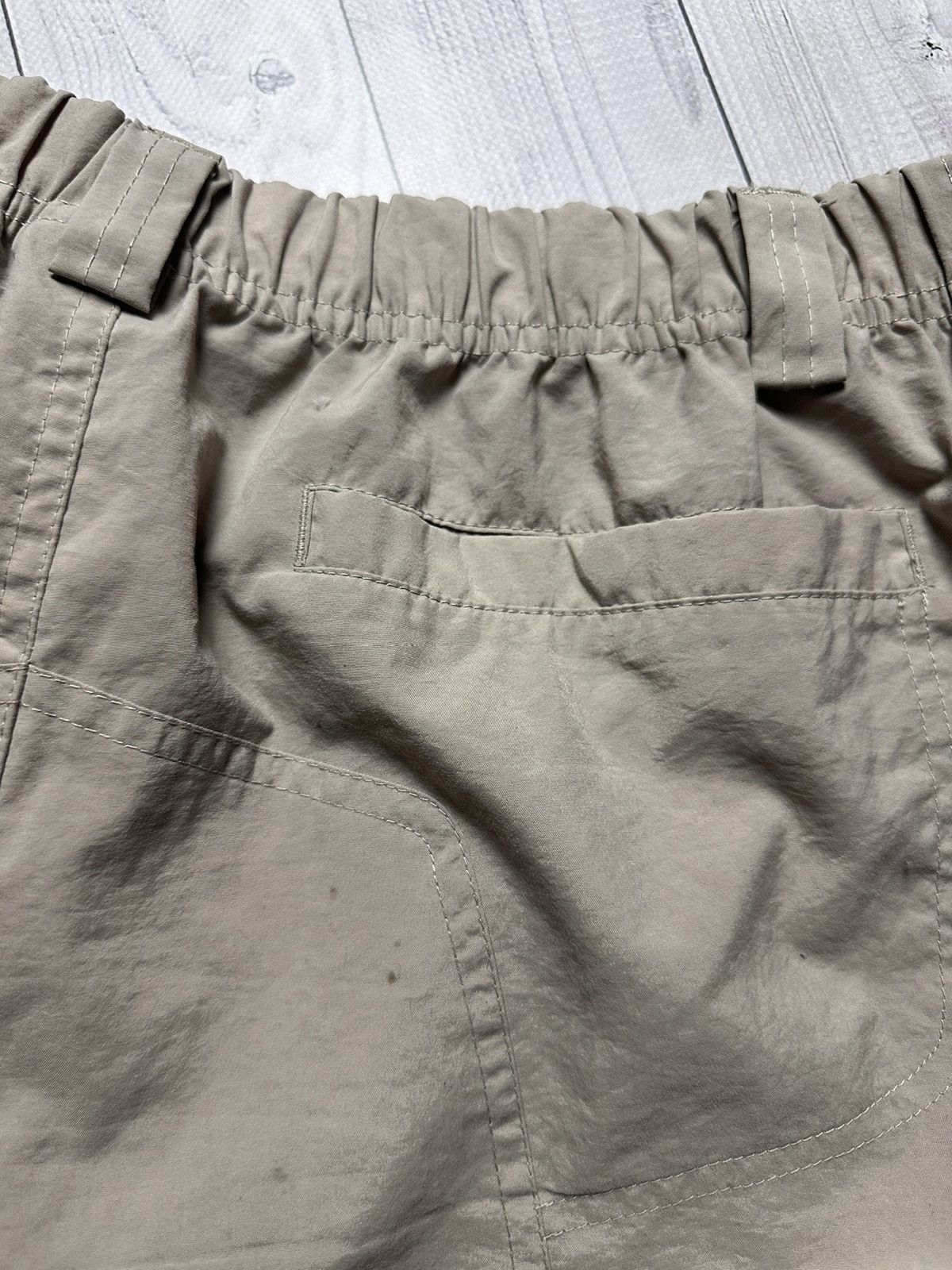 Other Vintage Nike ACG cargo shorts size XL logo Size US 36 / EU 52 - 10 Thumbnail
