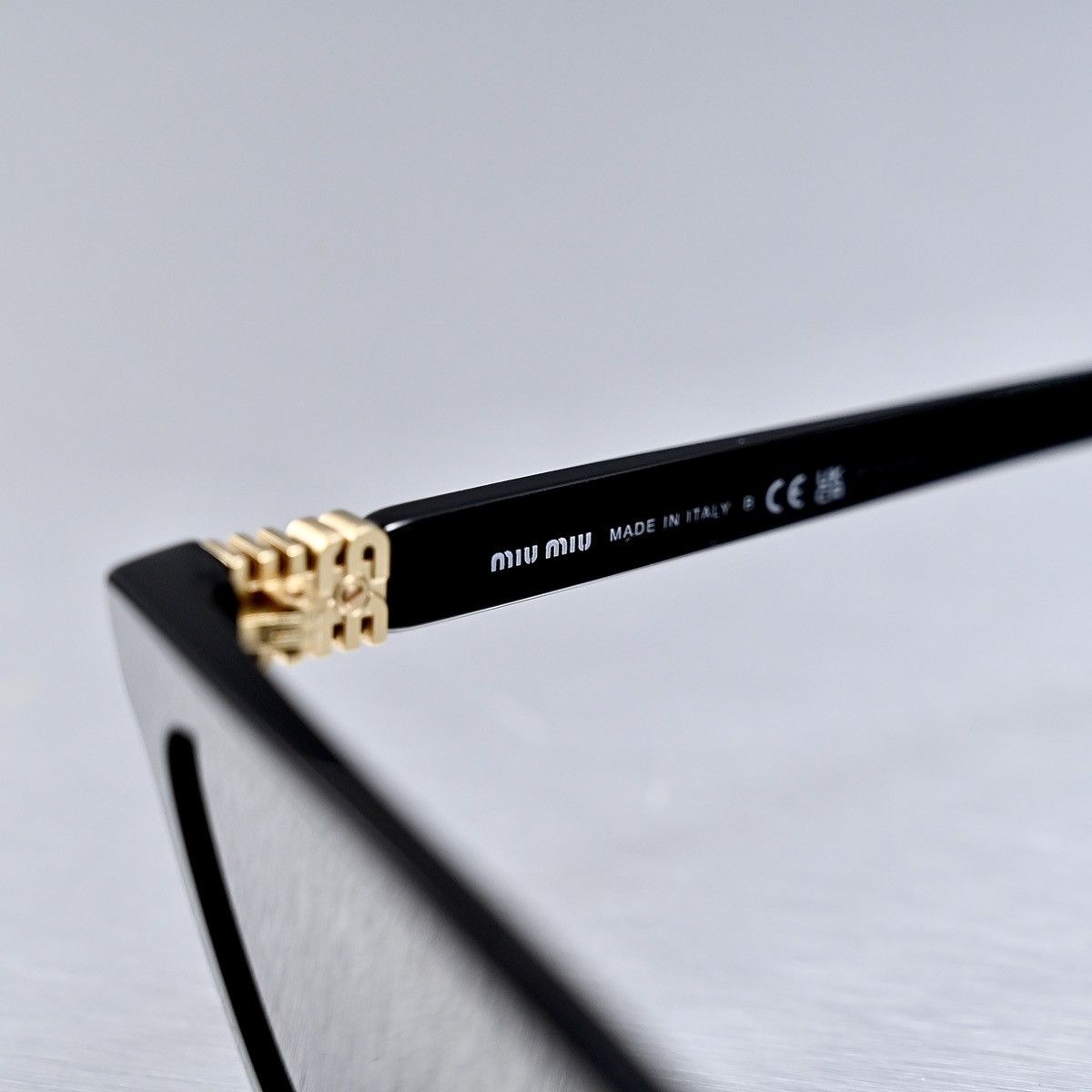 Miu Miu MIU MIU 0MU A05S SUNGLASSES Size ONE SIZE - 4 Thumbnail