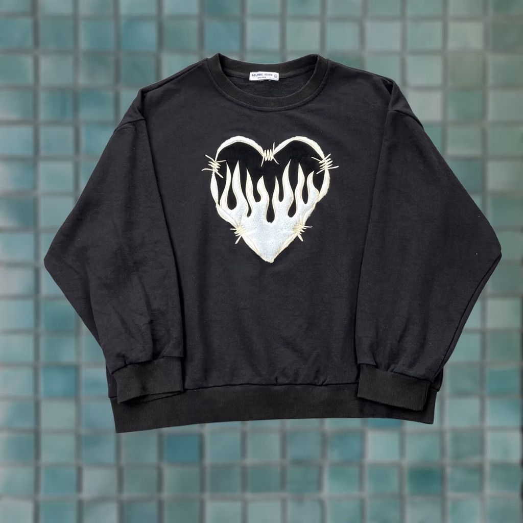 Vintage Aelfric Eden Sweatshirt Mens Large Black Embroidered Heart Barbed Wire Flame Logo Pullover Knit Casual Shirt/Top Size US L / EU 52-54 / 3 - 1 Thumbnail