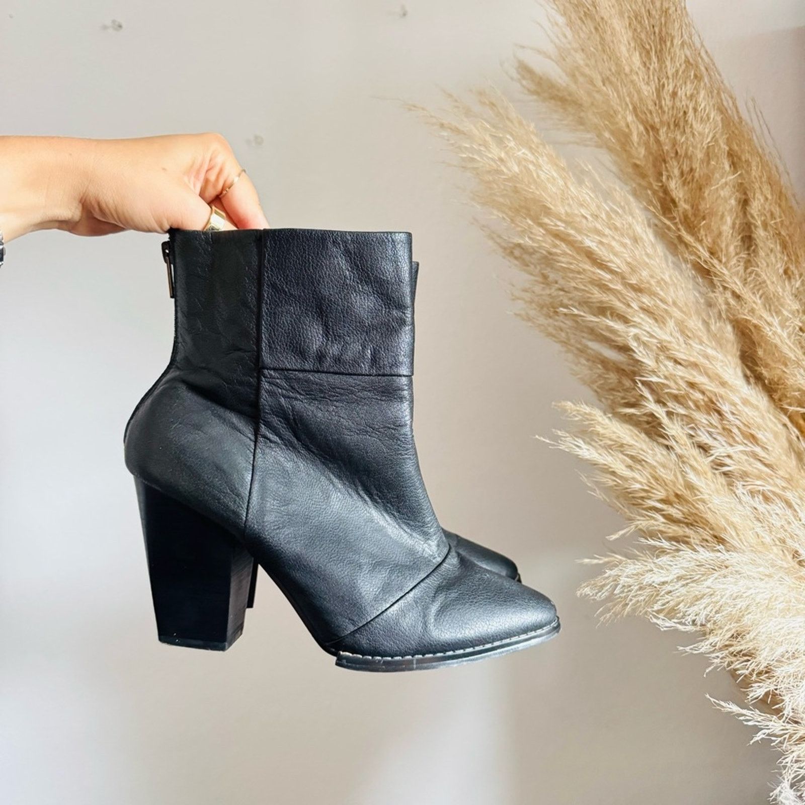 Anthropologie KELSI DAGGER Black Leather Chunky Heel $195 Ankle Short Boot Size US 8.5 / IT 38.5 - 1 Thumbnail