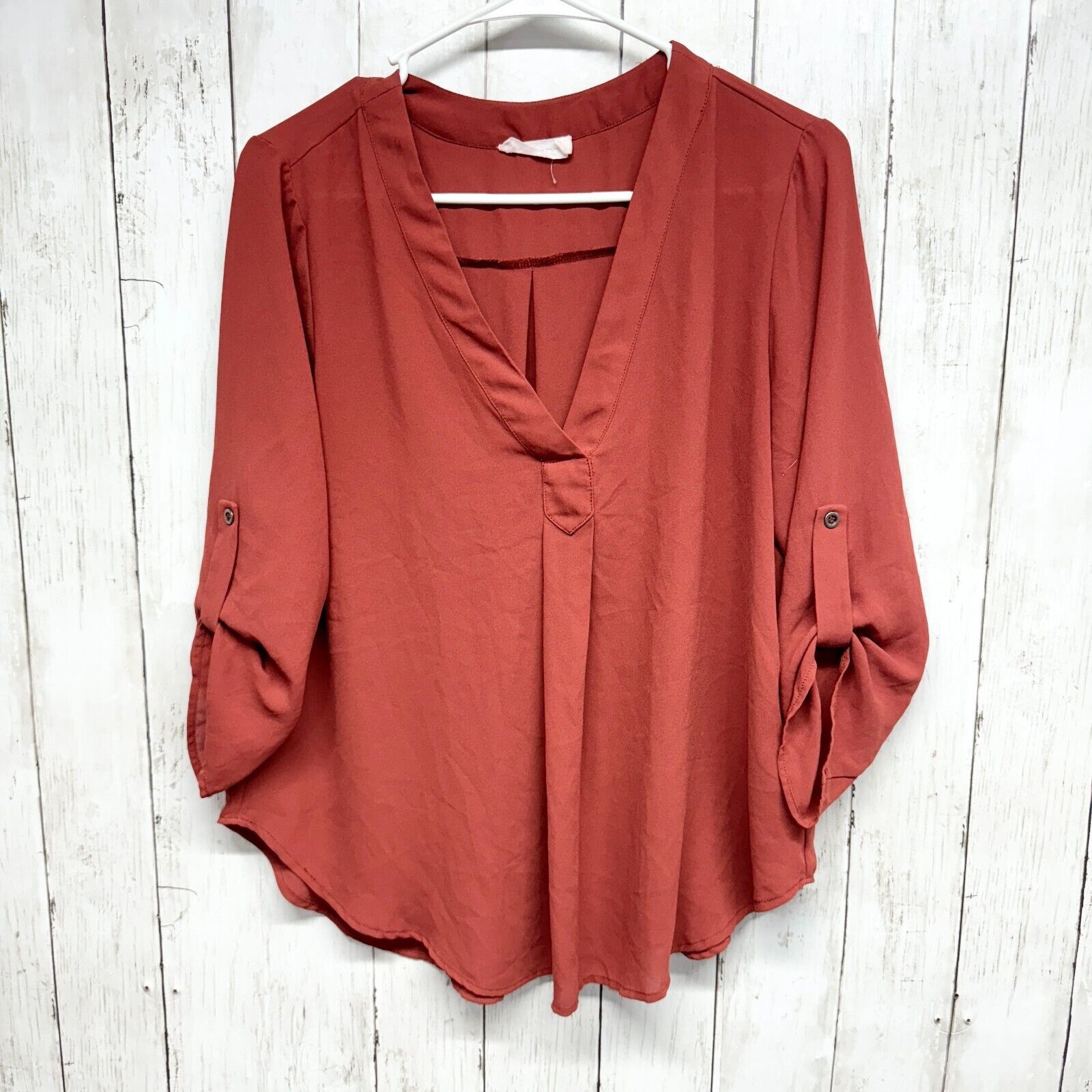 Other Lush Blouse Small Split Neck Long Sleeve Curved Hem Button Size S / US 4 / IT 40 - 2 Thumbnail
