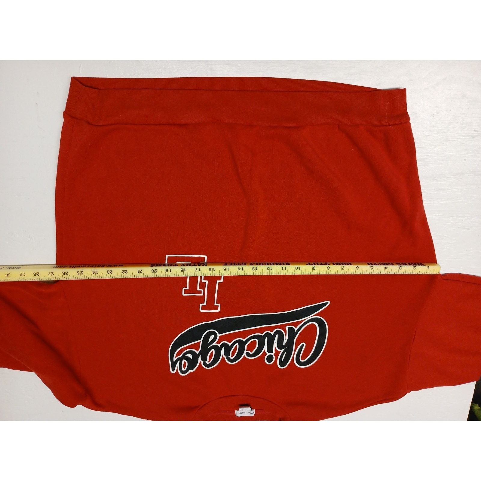 & Other Stories Better Together Red Chicago Illinois Pullover Sweatshirt Size L / US 10 / IT 46 - 4 Thumbnail