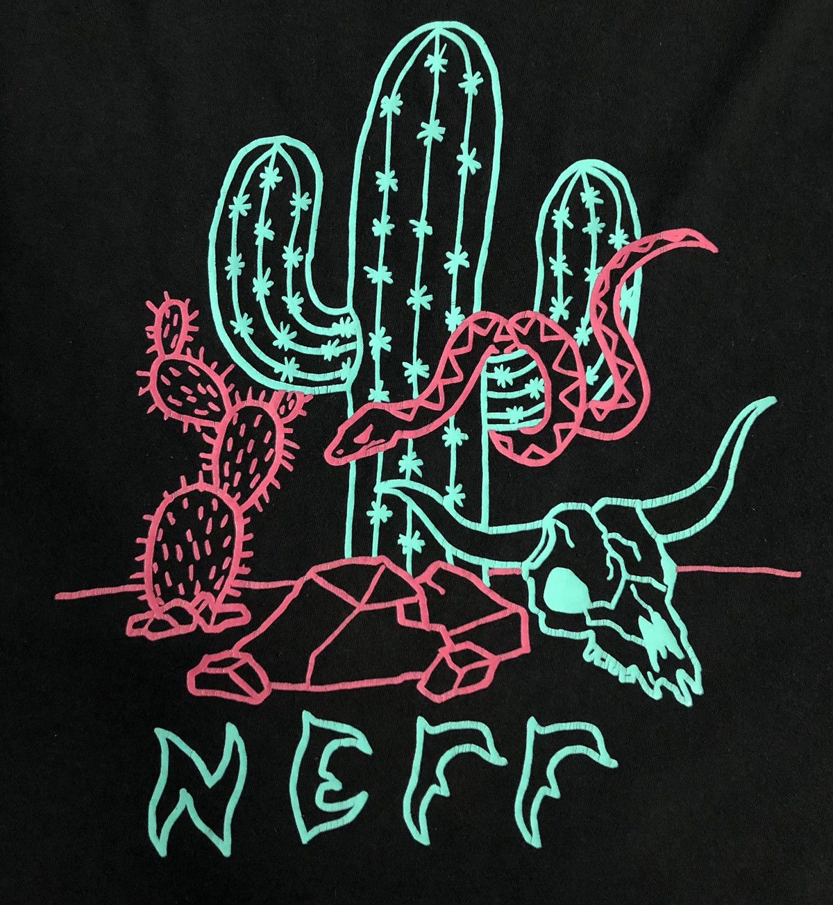 NEFF Vintage Neff Desert Snake Cactus Crewneck Graphic T-Shirt Size US M / EU 48-50 / 2 - 3 Thumbnail