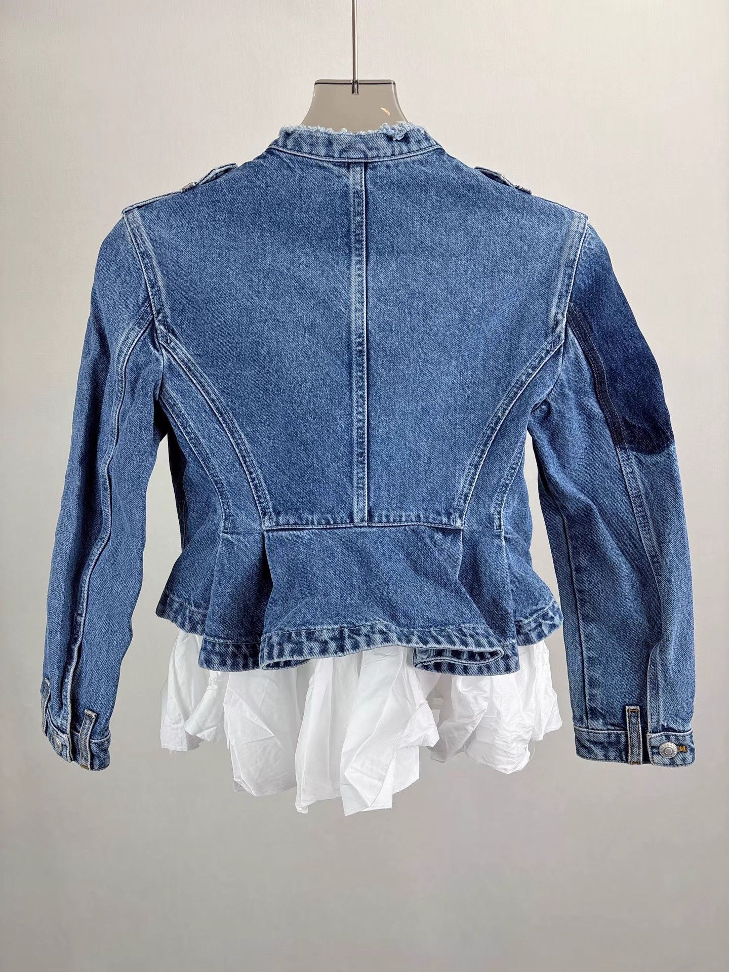 Alexander McQueen ALEXANDER MCQUEEN Washed Blue Denim Jacket K1 Size XS / US 0-2 / IT 36-38 - 2 Thumbnail