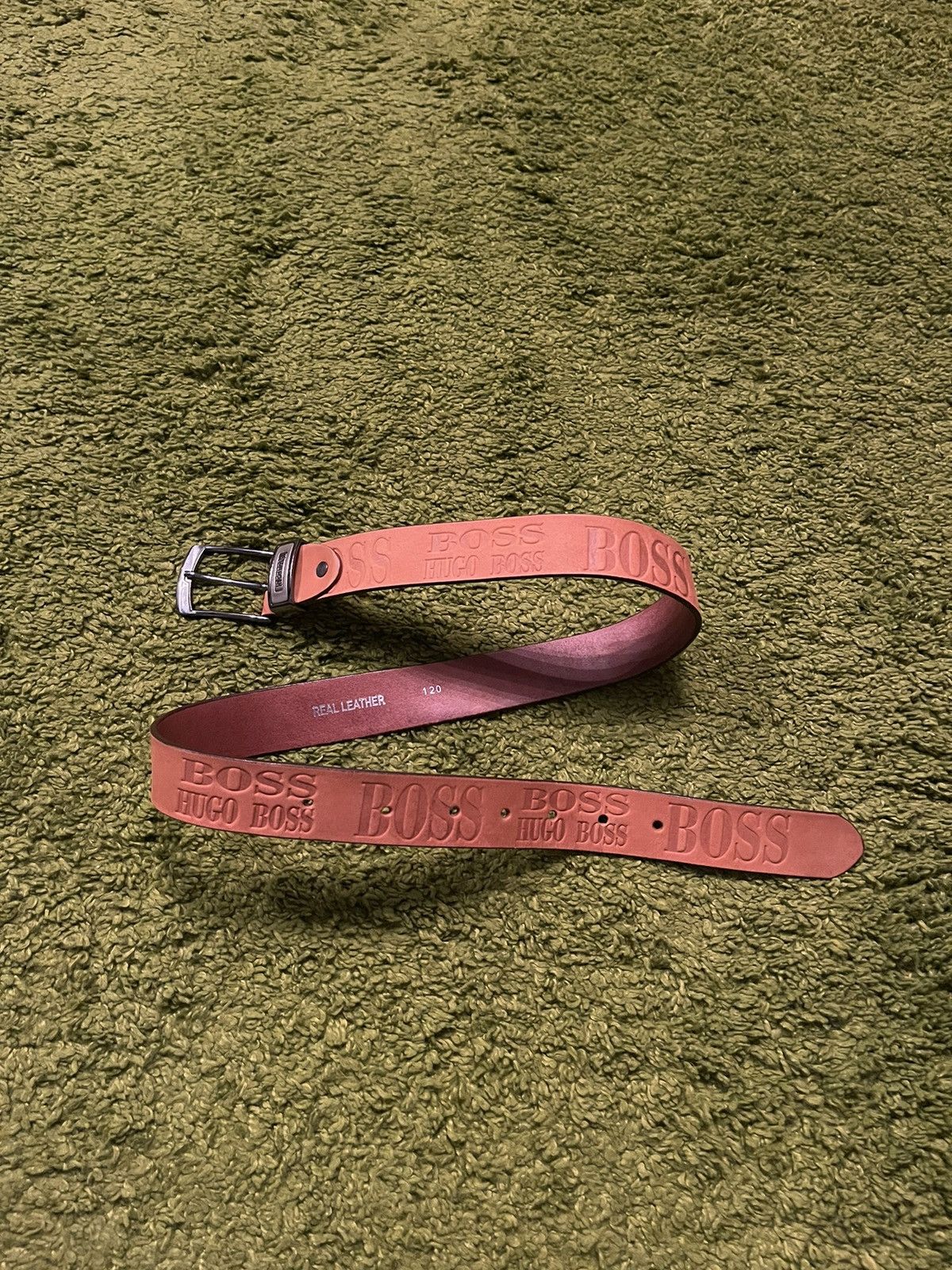 Cowboy Equipment × Hugo Boss × Vintage Hugo Boss 2000s vintage real leather all around logo belt Size 32 - 1 Thumbnail