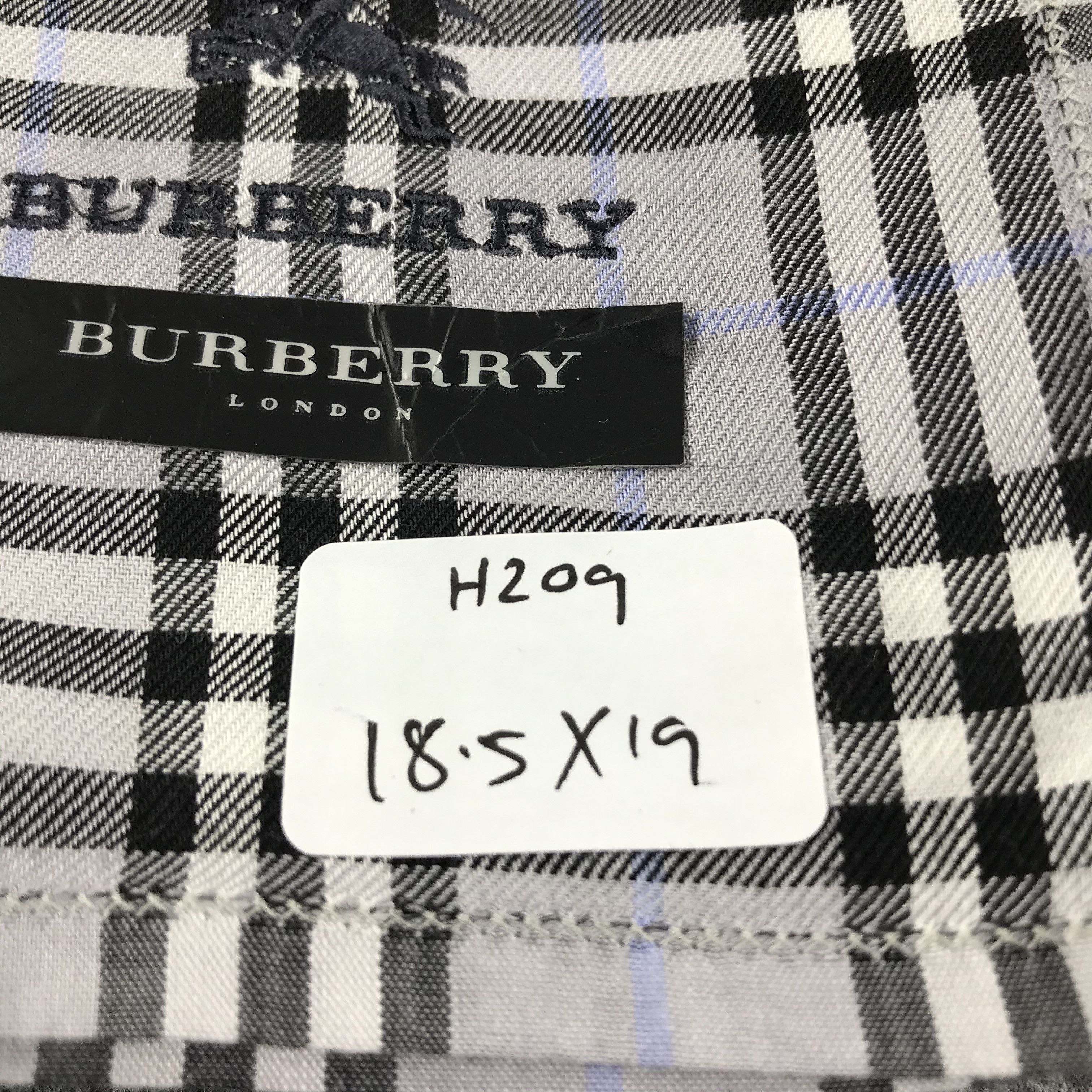 Burberry × Vintage Burberry Nova Check Handkerchief Bandana Neckerchief H209 Size ONE SIZE - 8 Thumbnail
