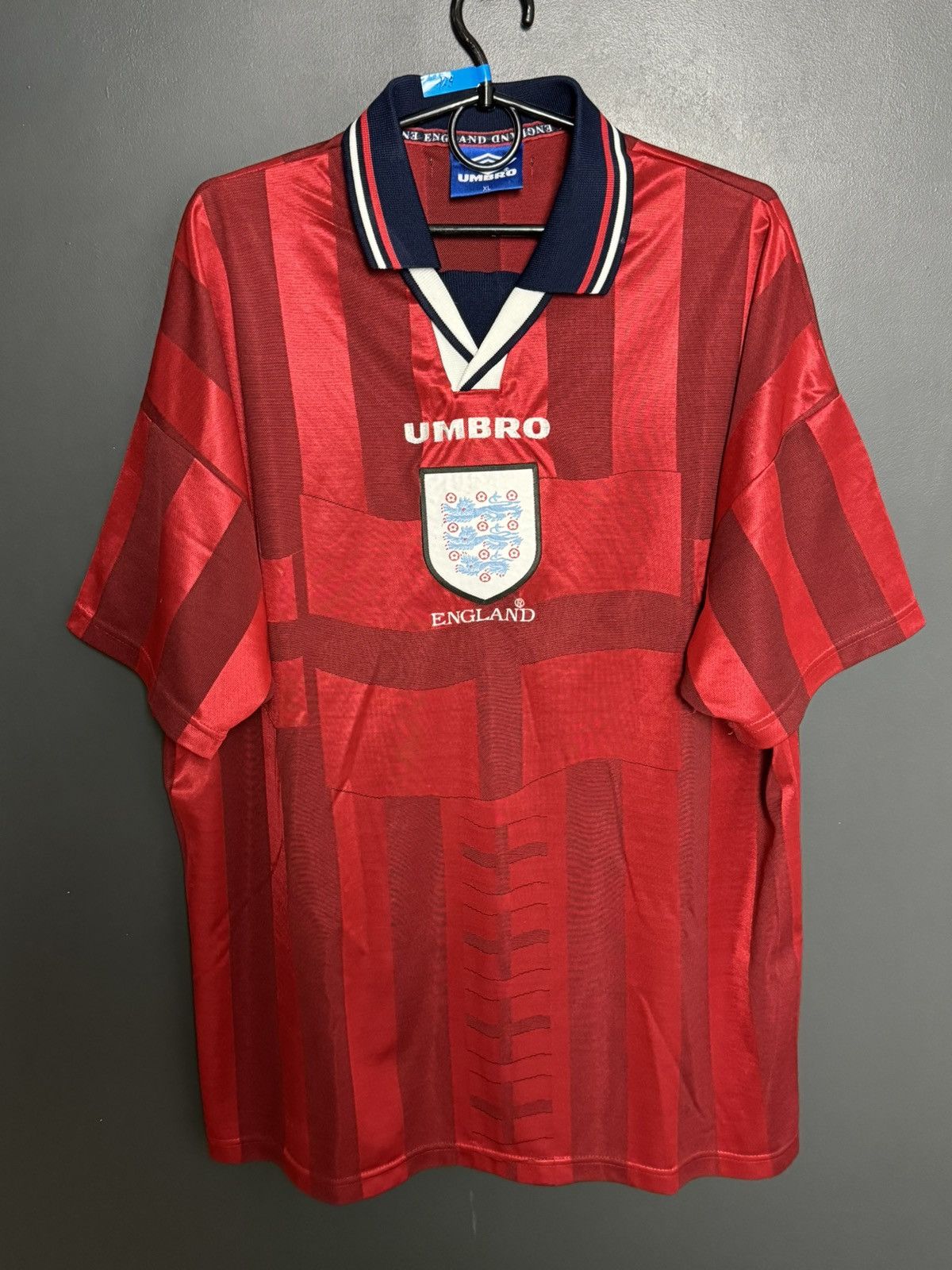 Umbro England National Team 97/99 Away Football Jersey T-Shirt Size US XL / EU 56 / 4 - 1 Thumbnail